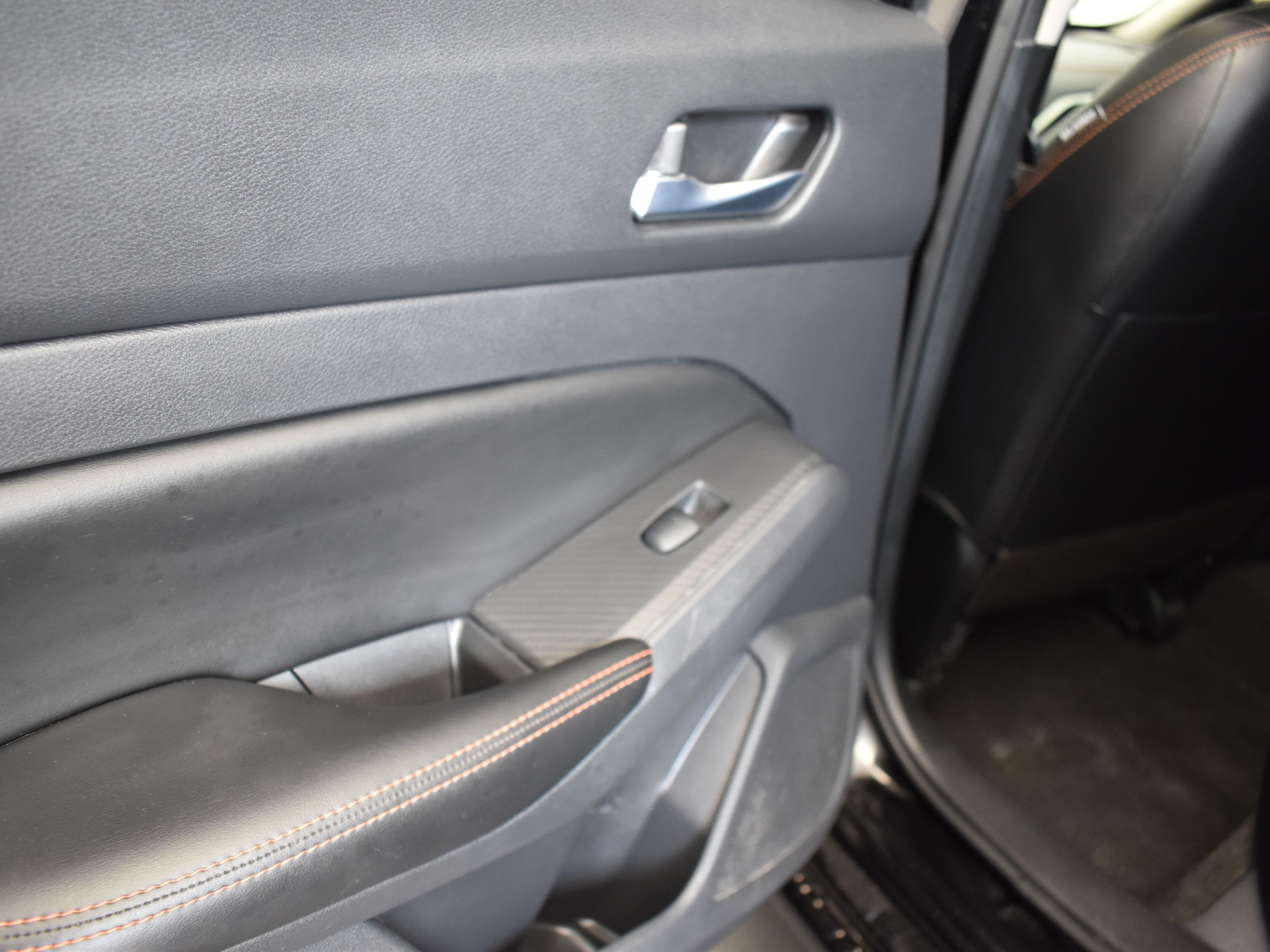 2022 Super Black Nissan Altima 2.0 SR FWD Sedan