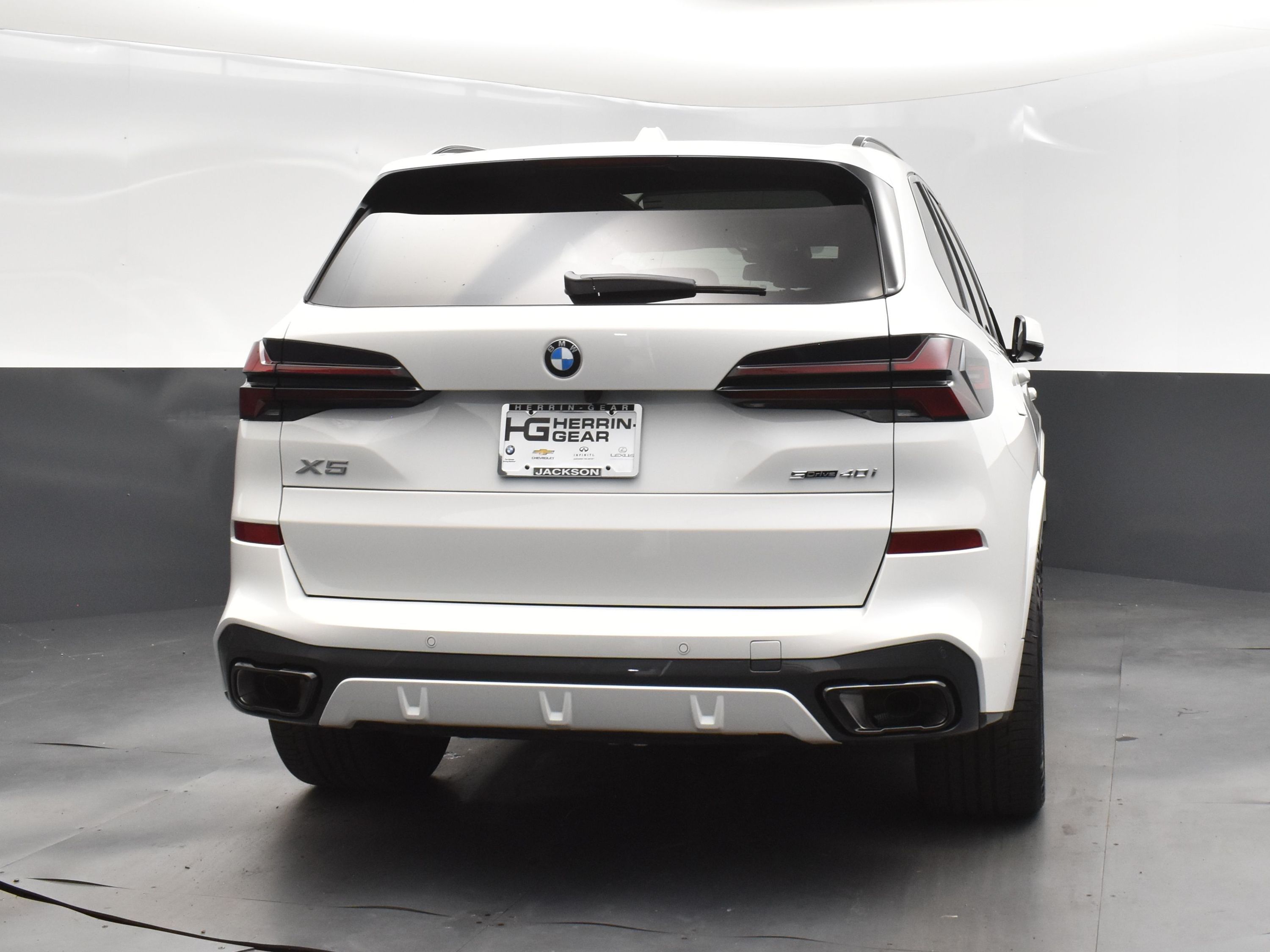 2026 Alpine White BMW X5 sDrive40i RWD SUV