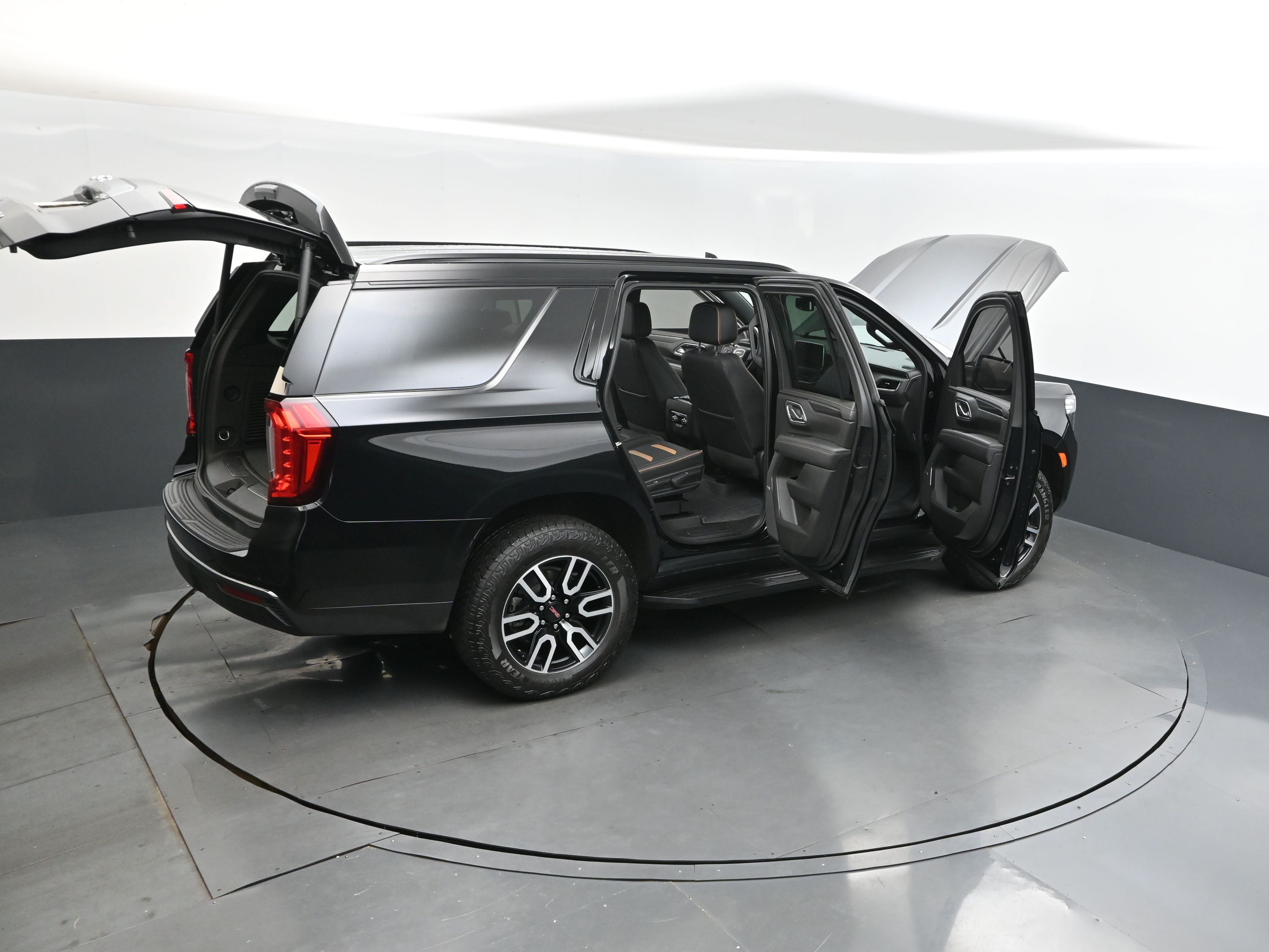 2023 Onyx Black GMC Yukon AT4 4X4 SUV