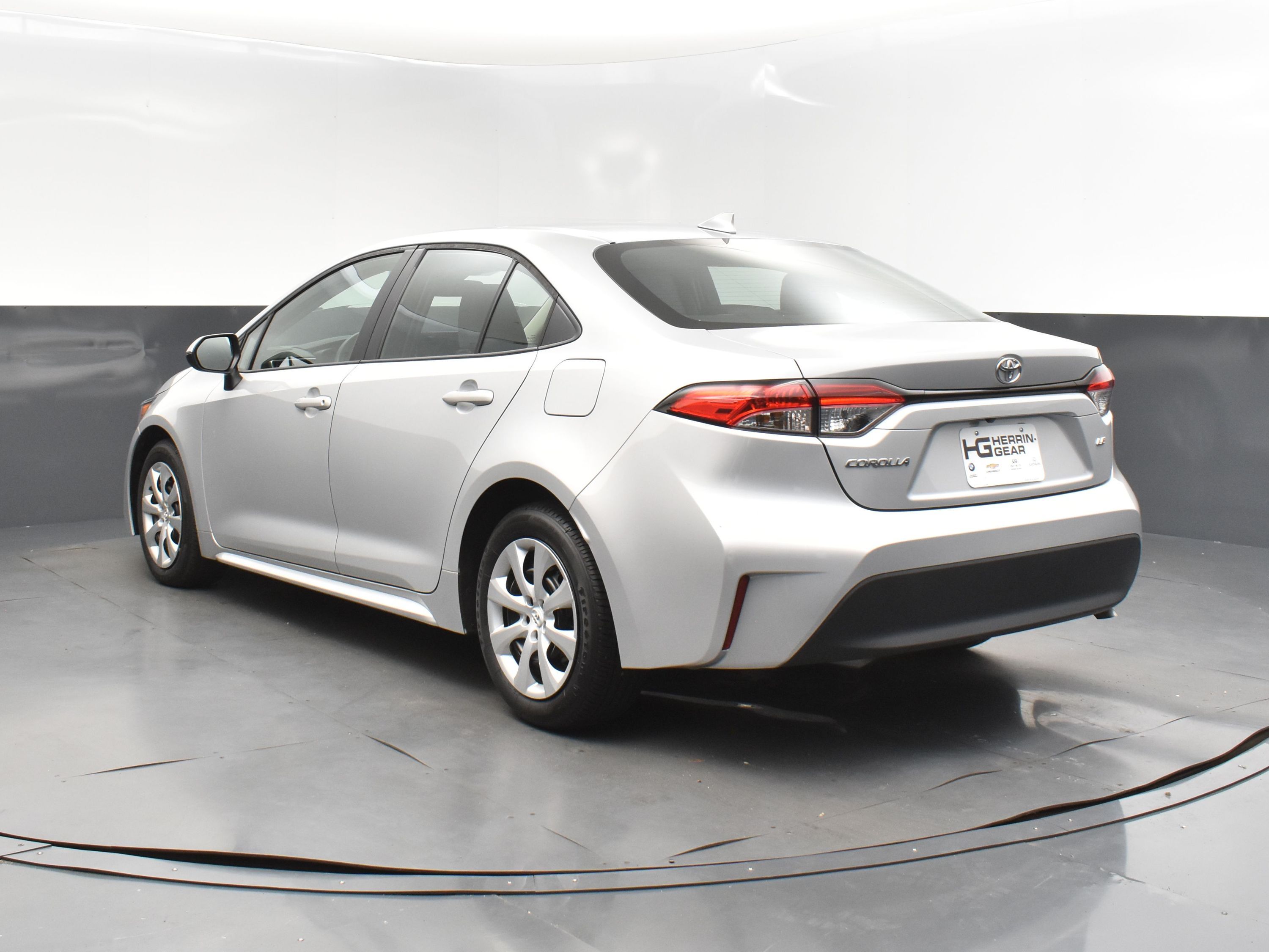 2024 Classic Silver Metallic Toyota Corolla LE FWD Sedan