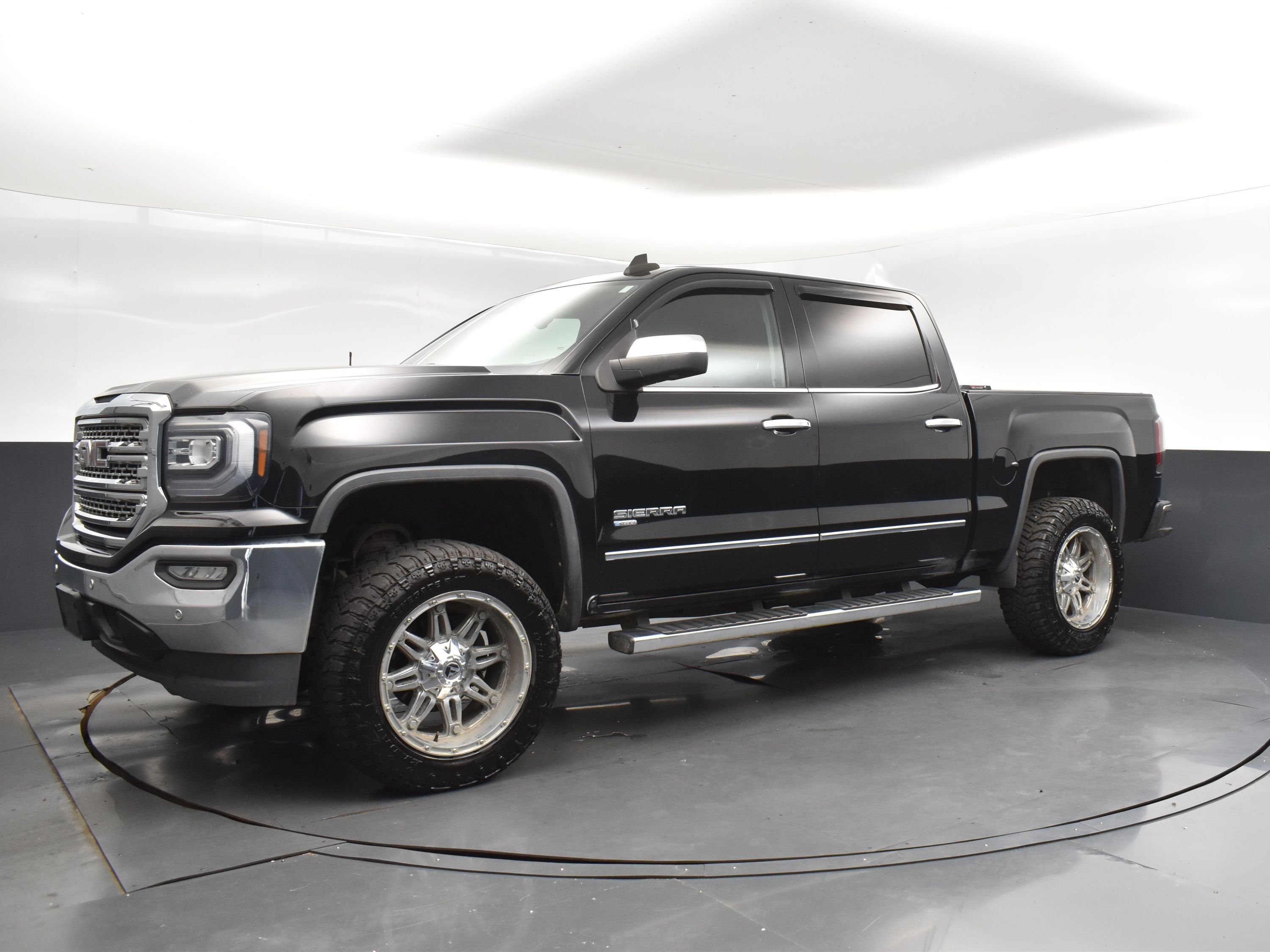 2018 Onyx Black GMC Sierra 1500 SLT RWD Truck