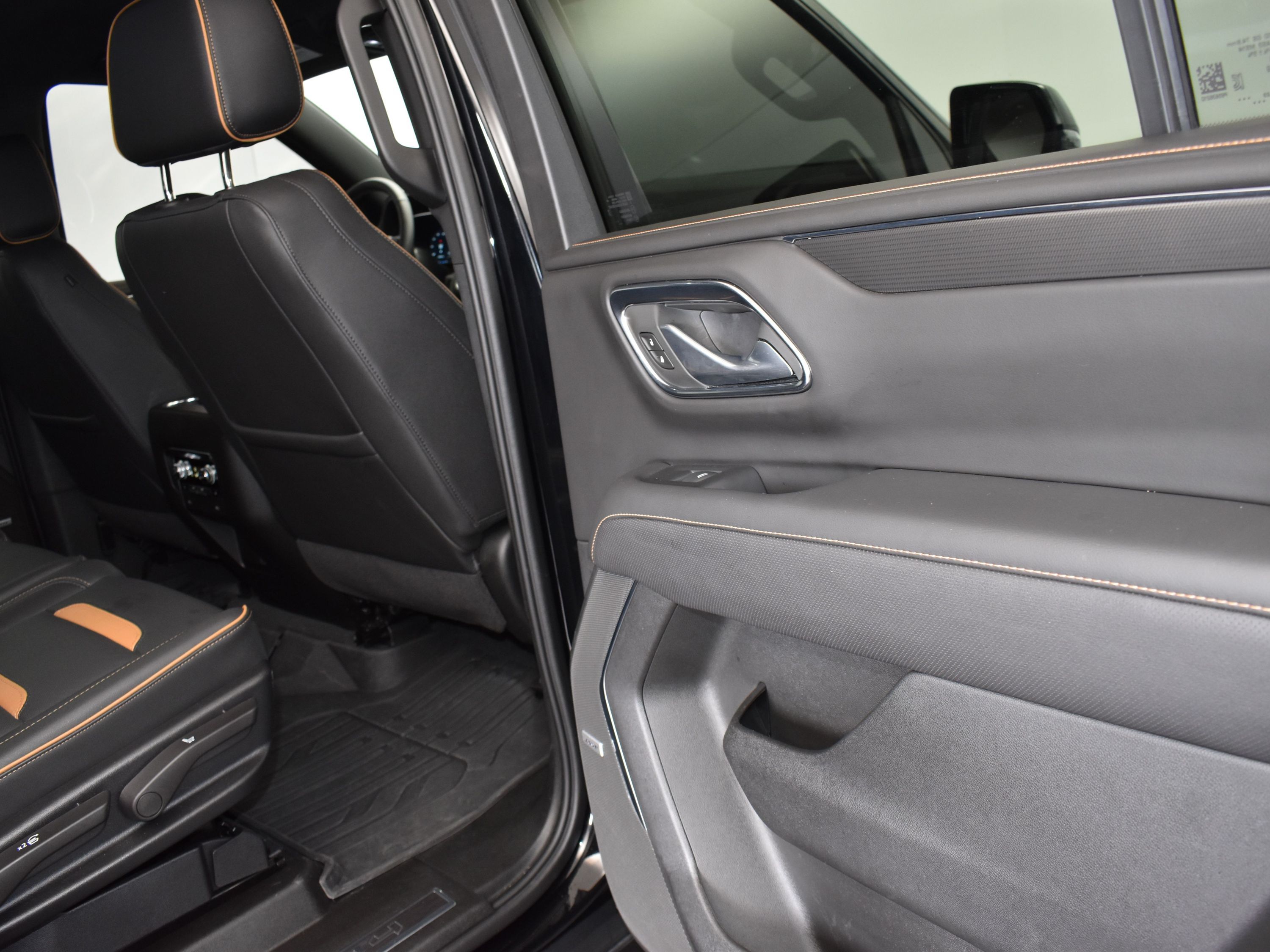 2023 Onyx Black GMC Yukon AT4 4X4 SUV