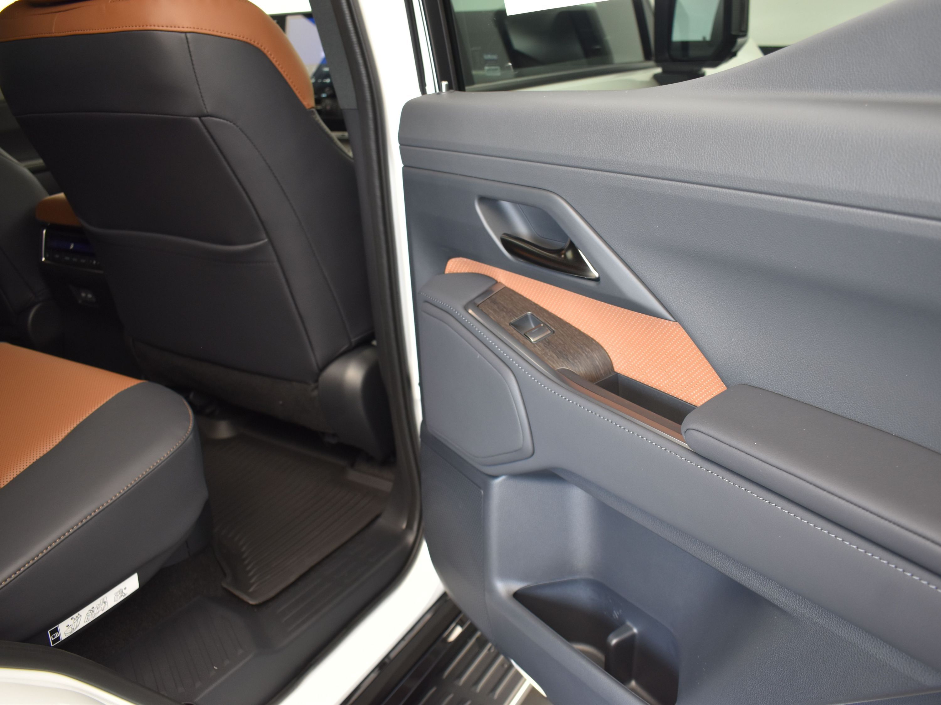 2025 Eminent White Pearl Lexus GX 550 Premium+ 4X4 SUV