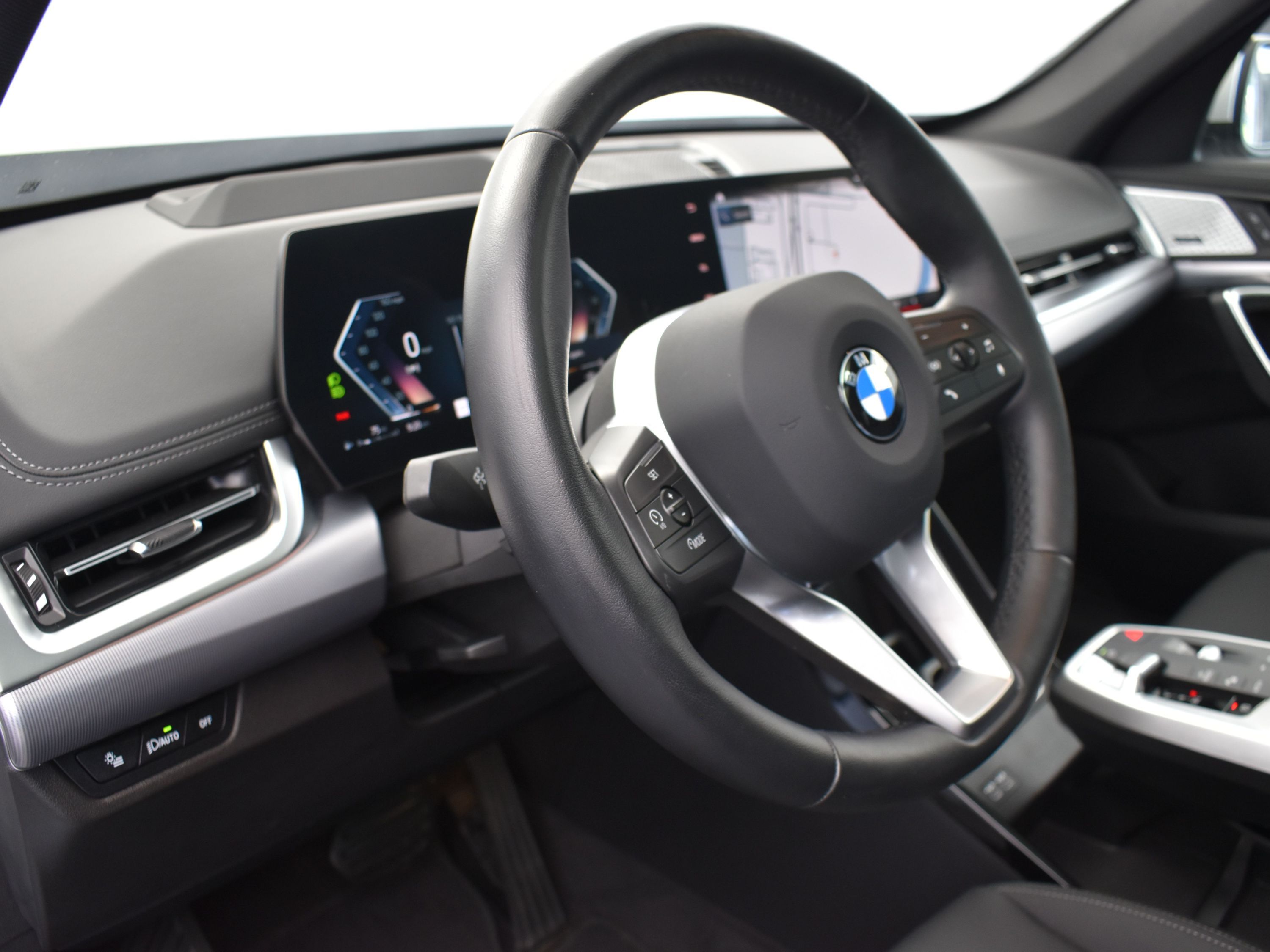 2023 Mineral White Metallic BMW X1 xDrive28i AWD SUV