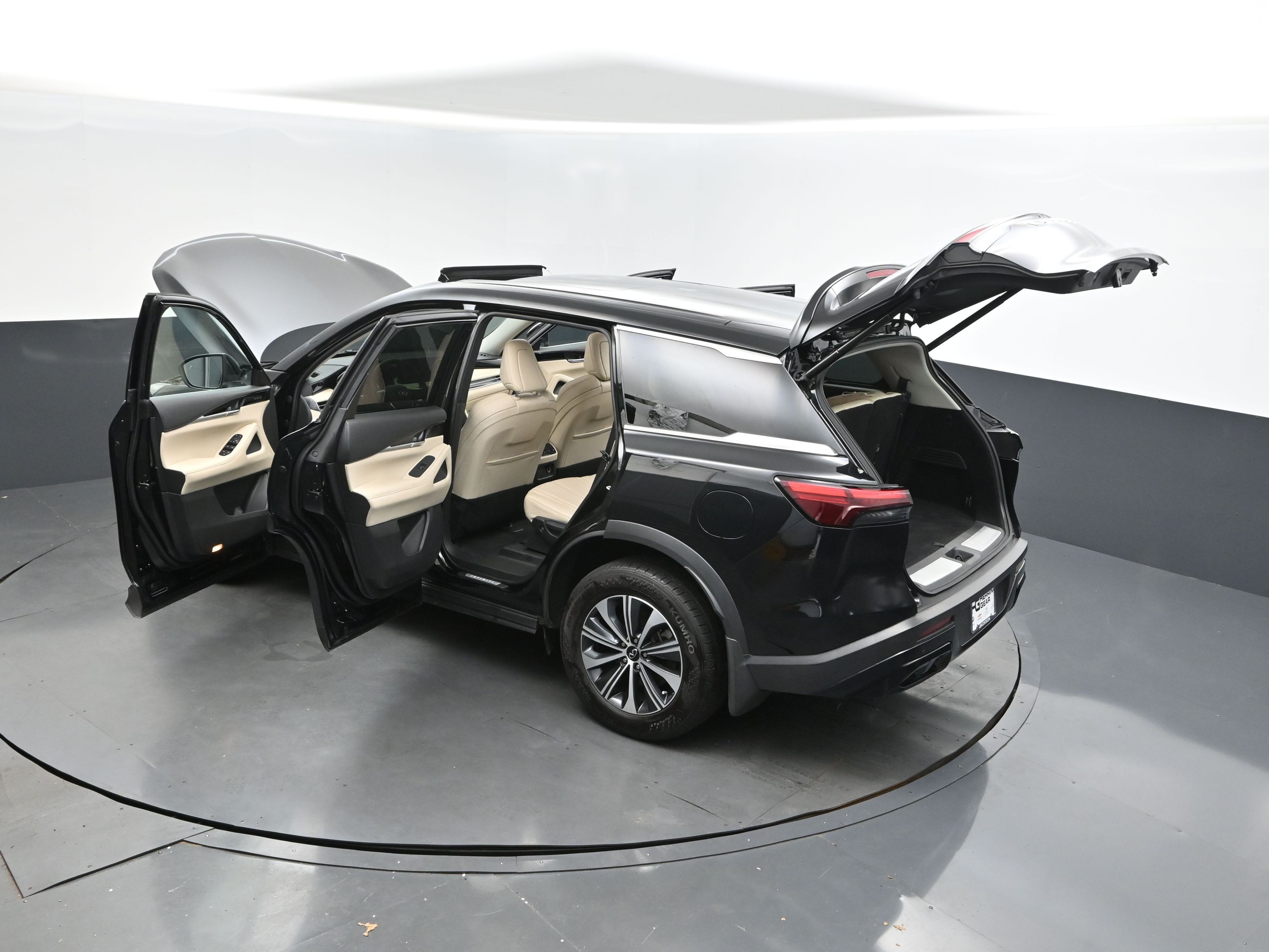 2023 Mineral Black INFINITI QX60 PURE FWD SUV