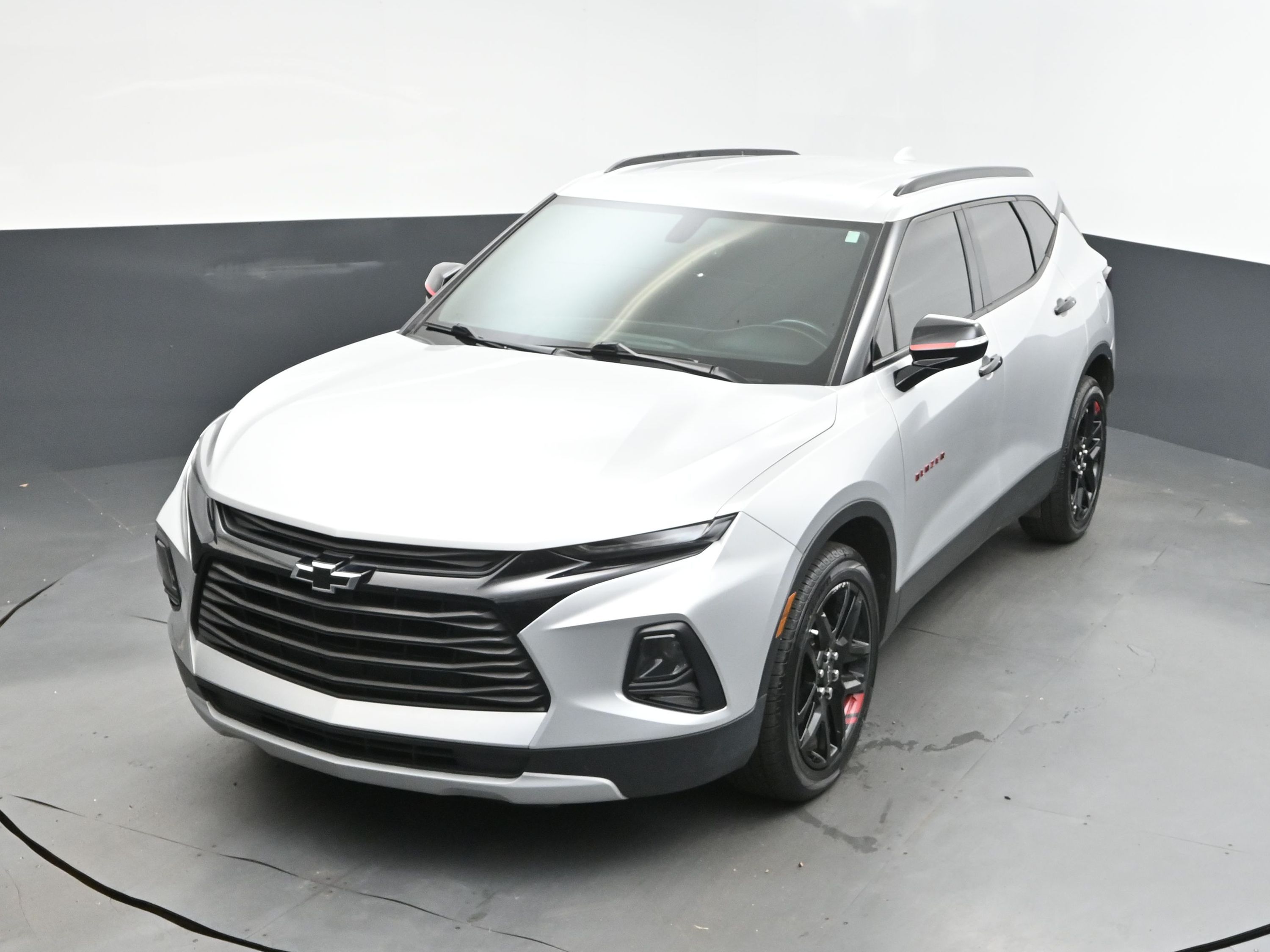 2020 Silver Ice Metallic Chevrolet Blazer LT FWD SUV