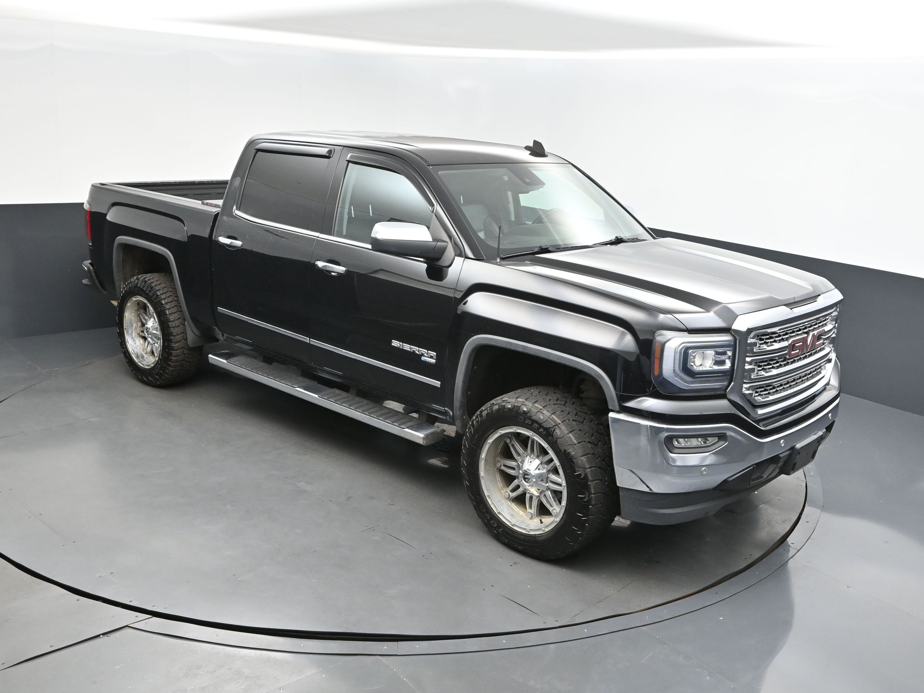 2018 Onyx Black GMC Sierra 1500 SLT RWD Truck