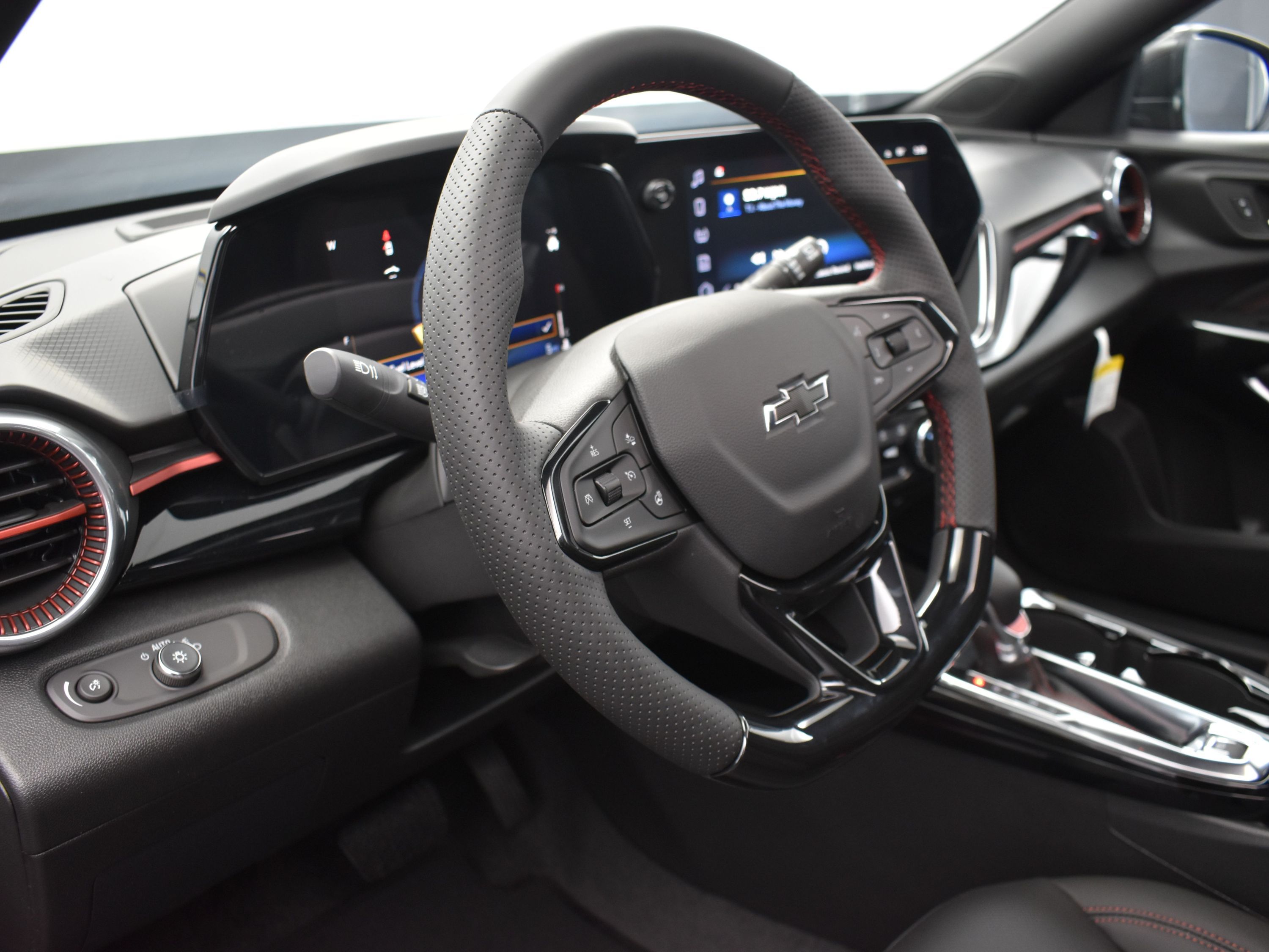2025 Crimson Metallic Chevrolet Trax 2RS FWD SUV