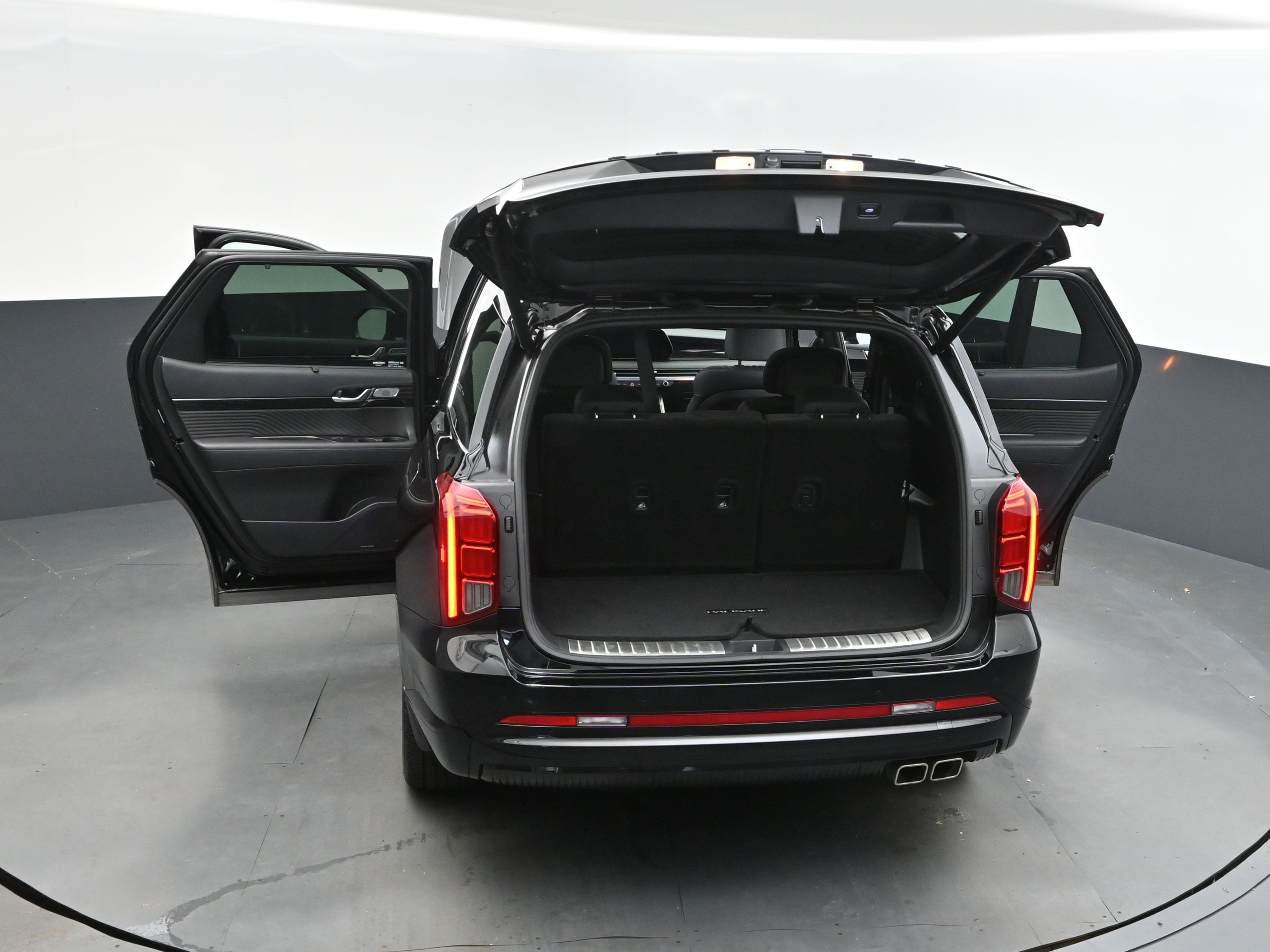 2025 Abyss Black Pearl Hyundai Palisade Calligraphy Night Edition AWD SUV