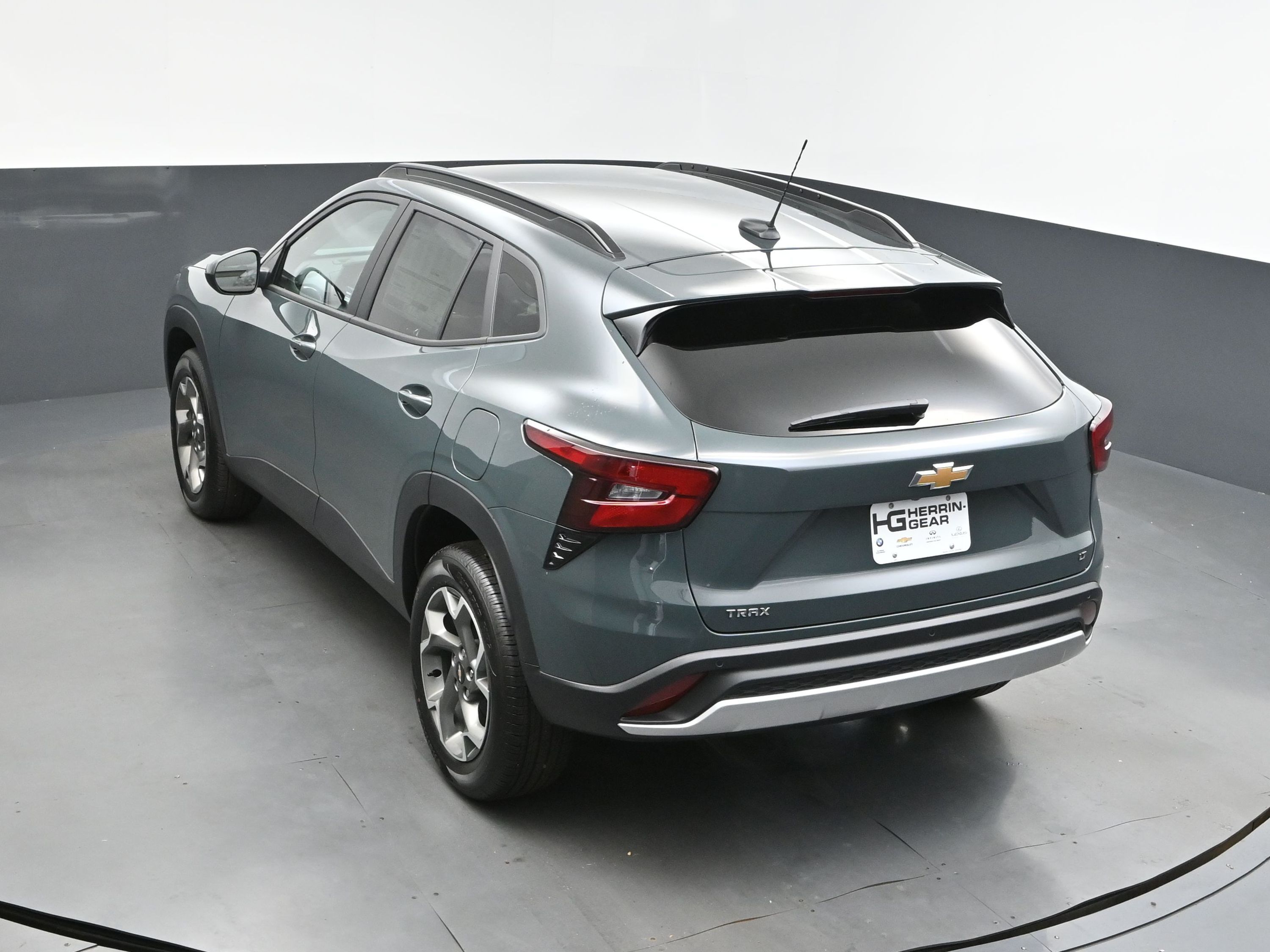 2025 Cypress Gray Chevrolet Trax LT FWD SUV
