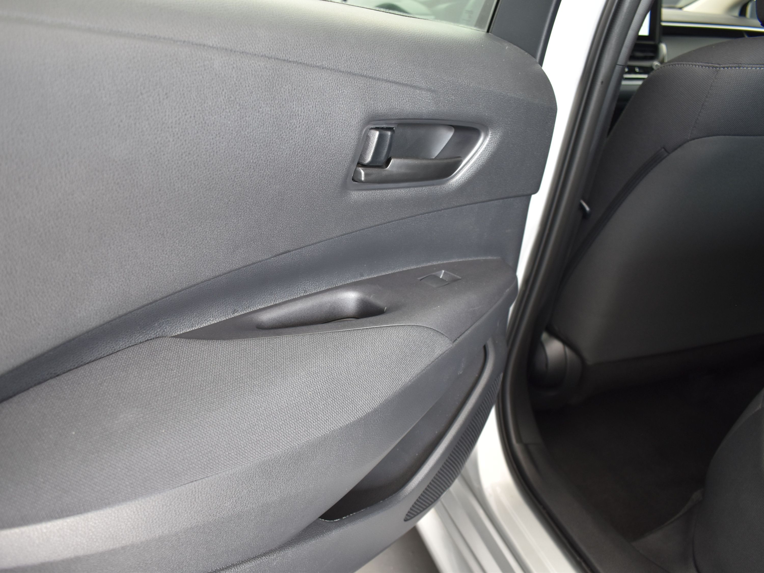 2024 Classic Silver Metallic Toyota Corolla LE FWD Sedan