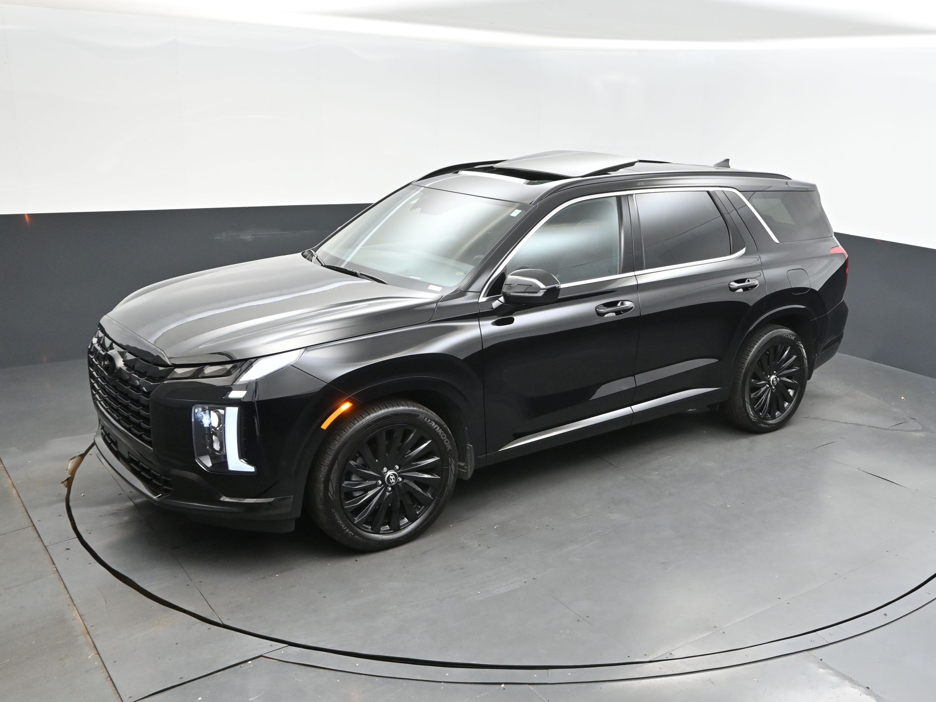 2025 Abyss Black Pearl Hyundai Palisade Calligraphy Night Edition AWD SUV