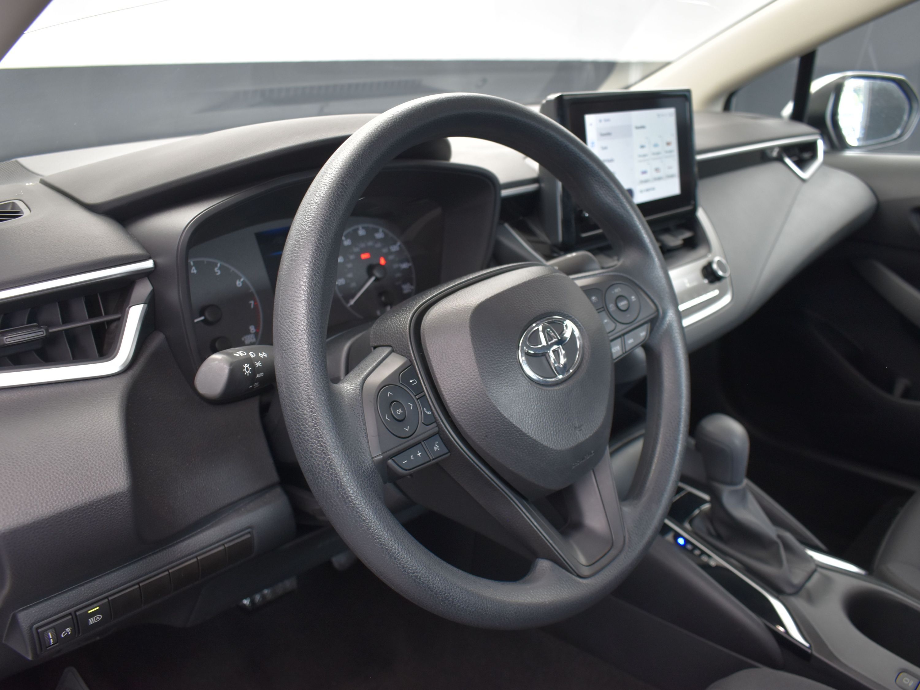 2024 Classic Silver Metallic Toyota Corolla LE FWD Sedan