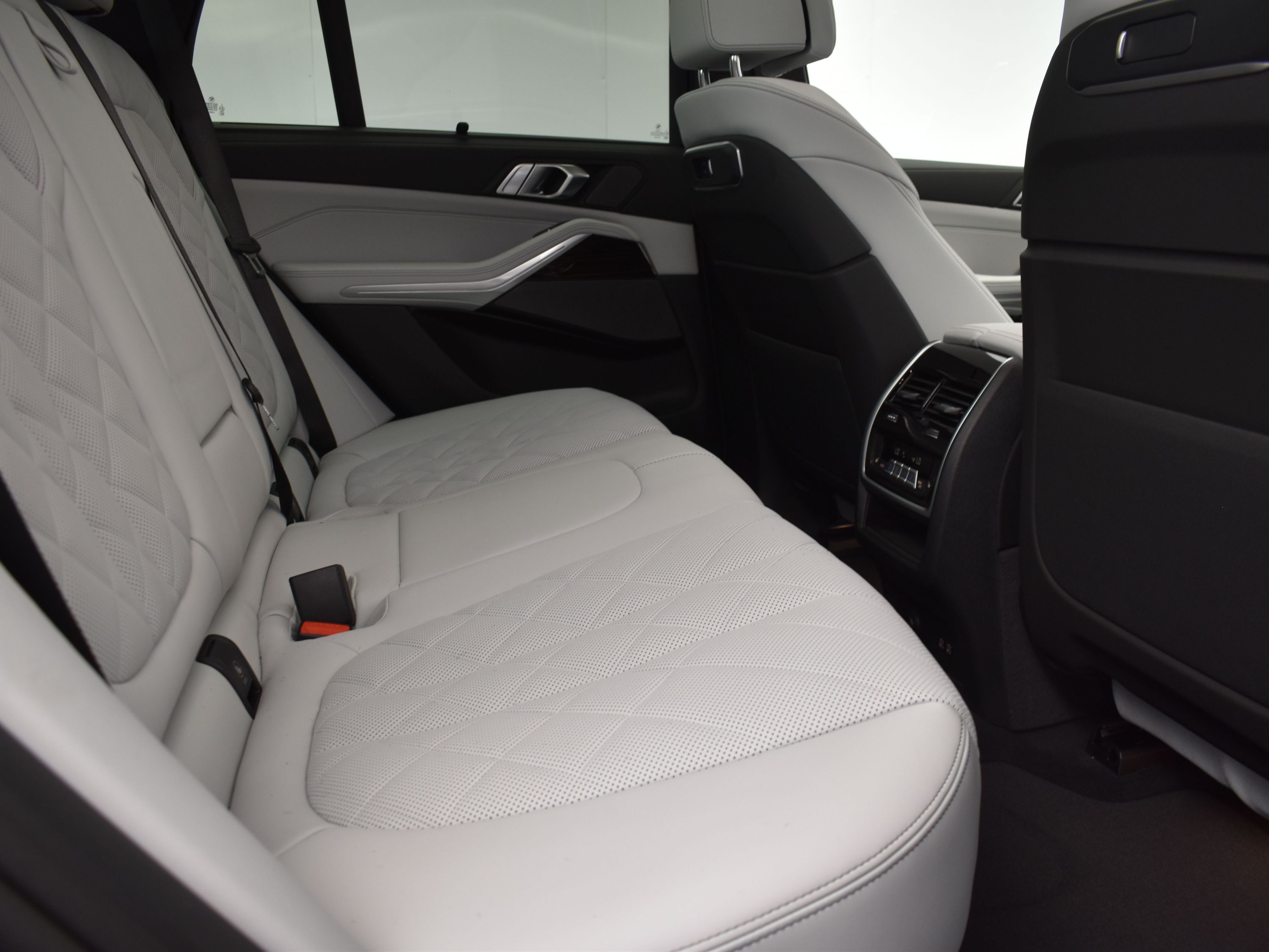 2026 Dravit Gray Metallic BMW X5 sDrive40i RWD SUV