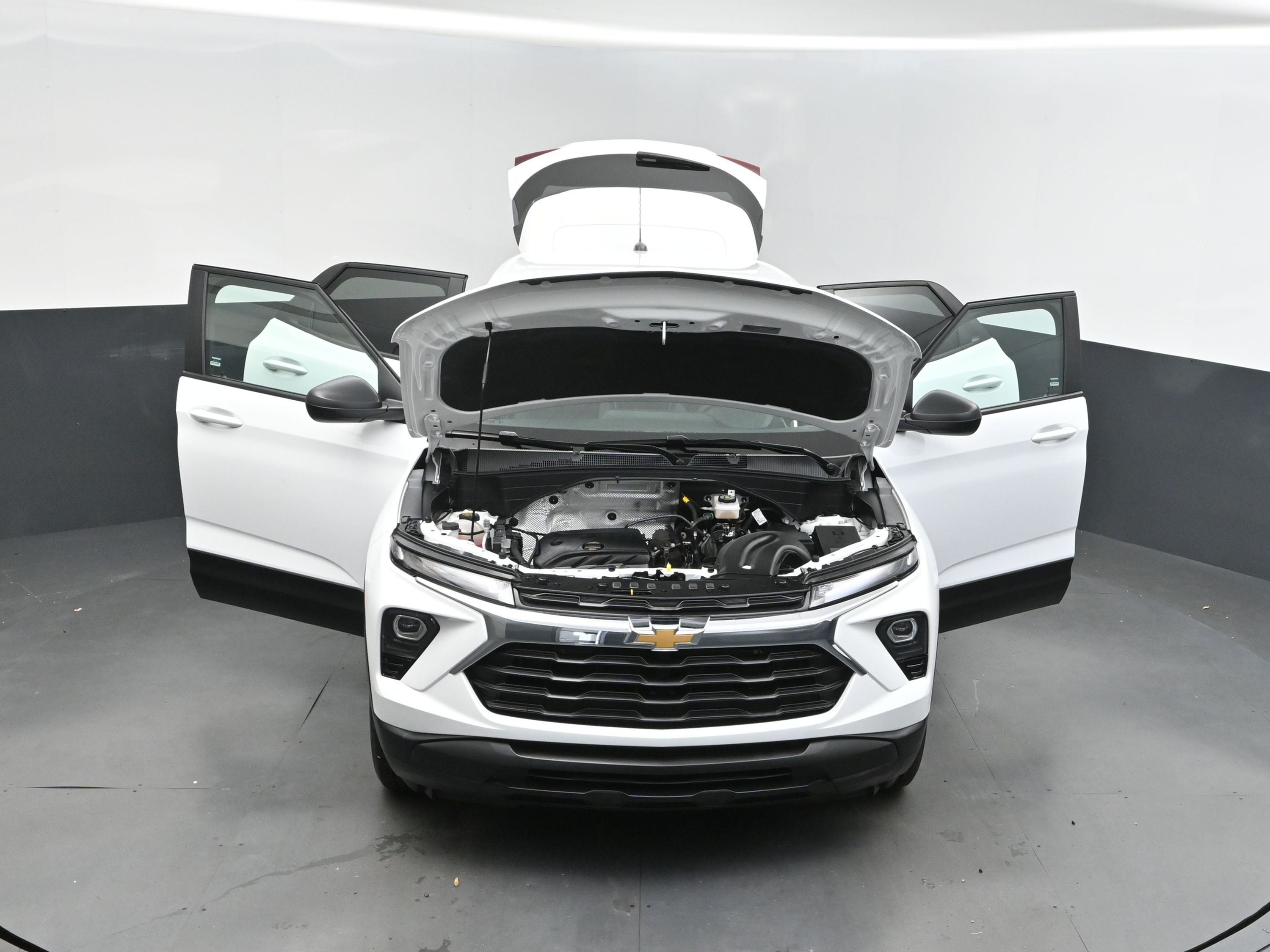 2025 Summit White Chevrolet Trailblazer LS FWD SUV