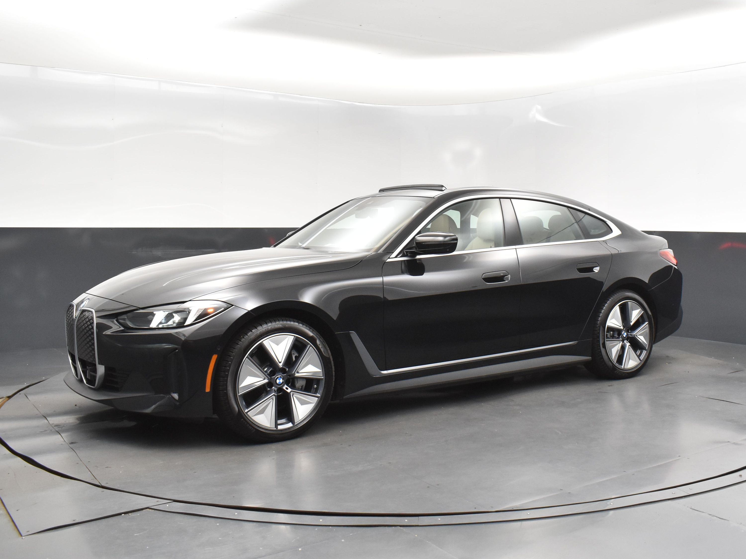 2025 Black Sapphire Metallic BMW i4 eDrive40 RWD Hatchback