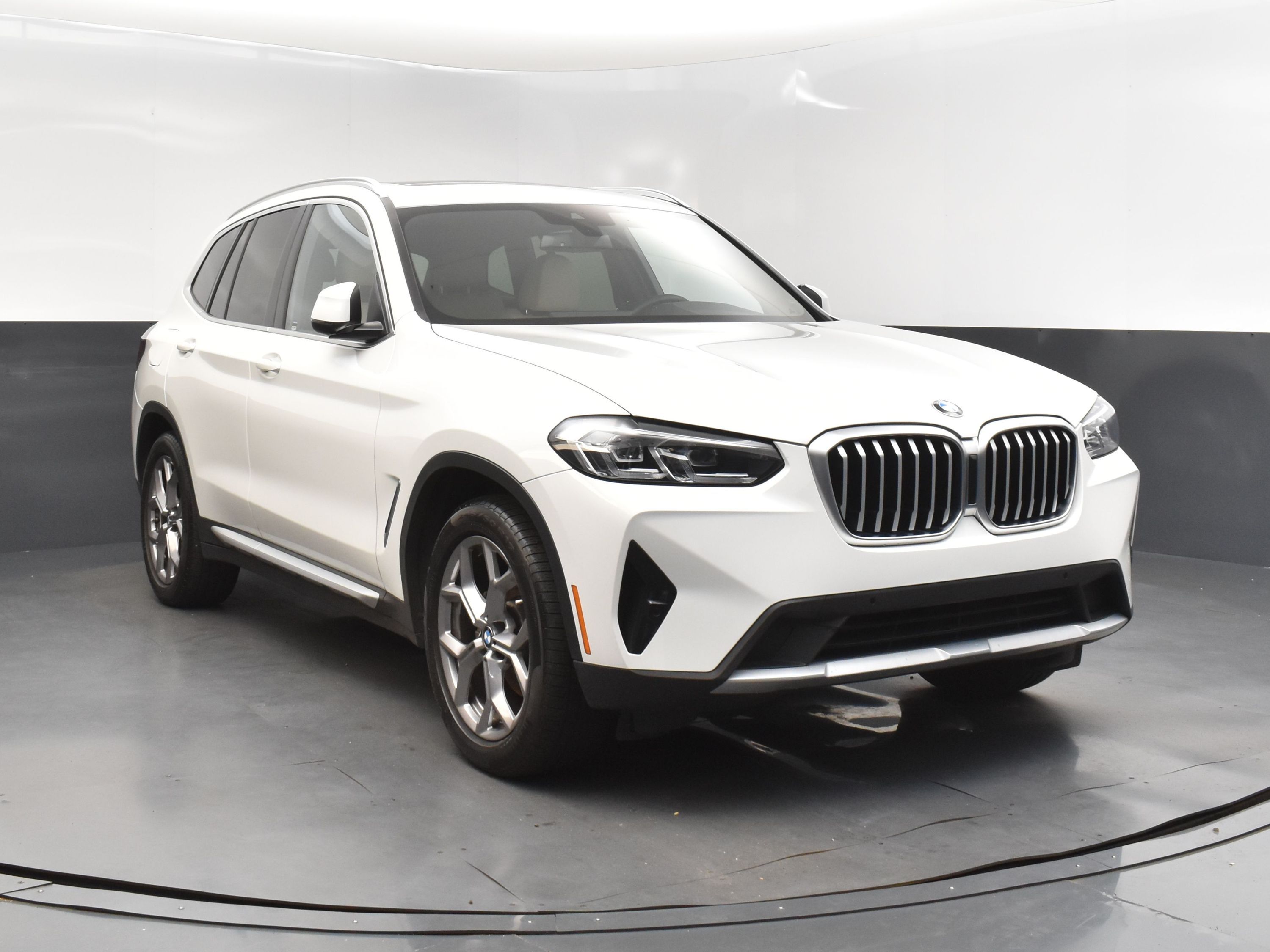 2024 Alpine White BMW X3 sDrive30i RWD SUV