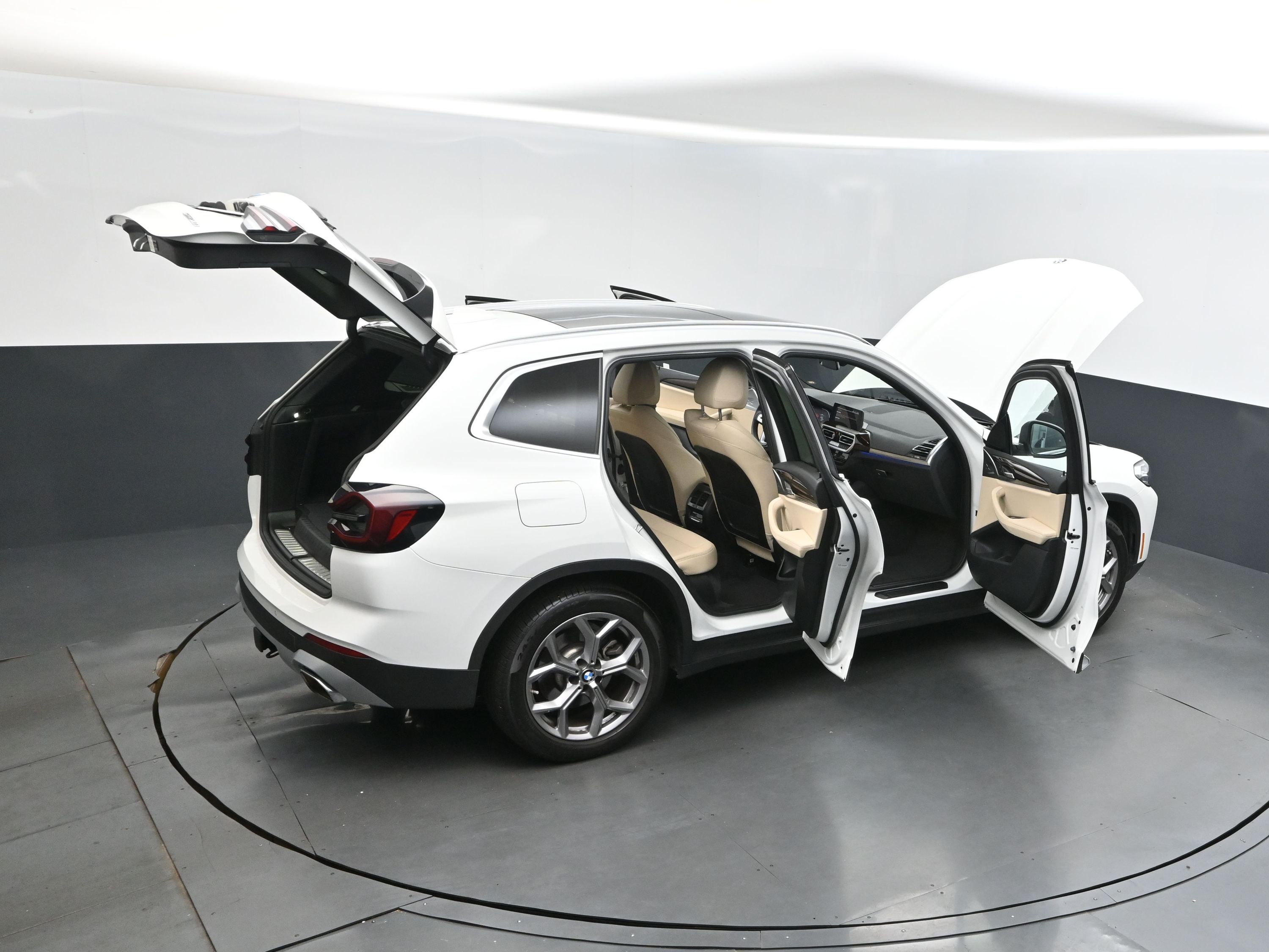 2024 Alpine White BMW X3 sDrive30i RWD SUV