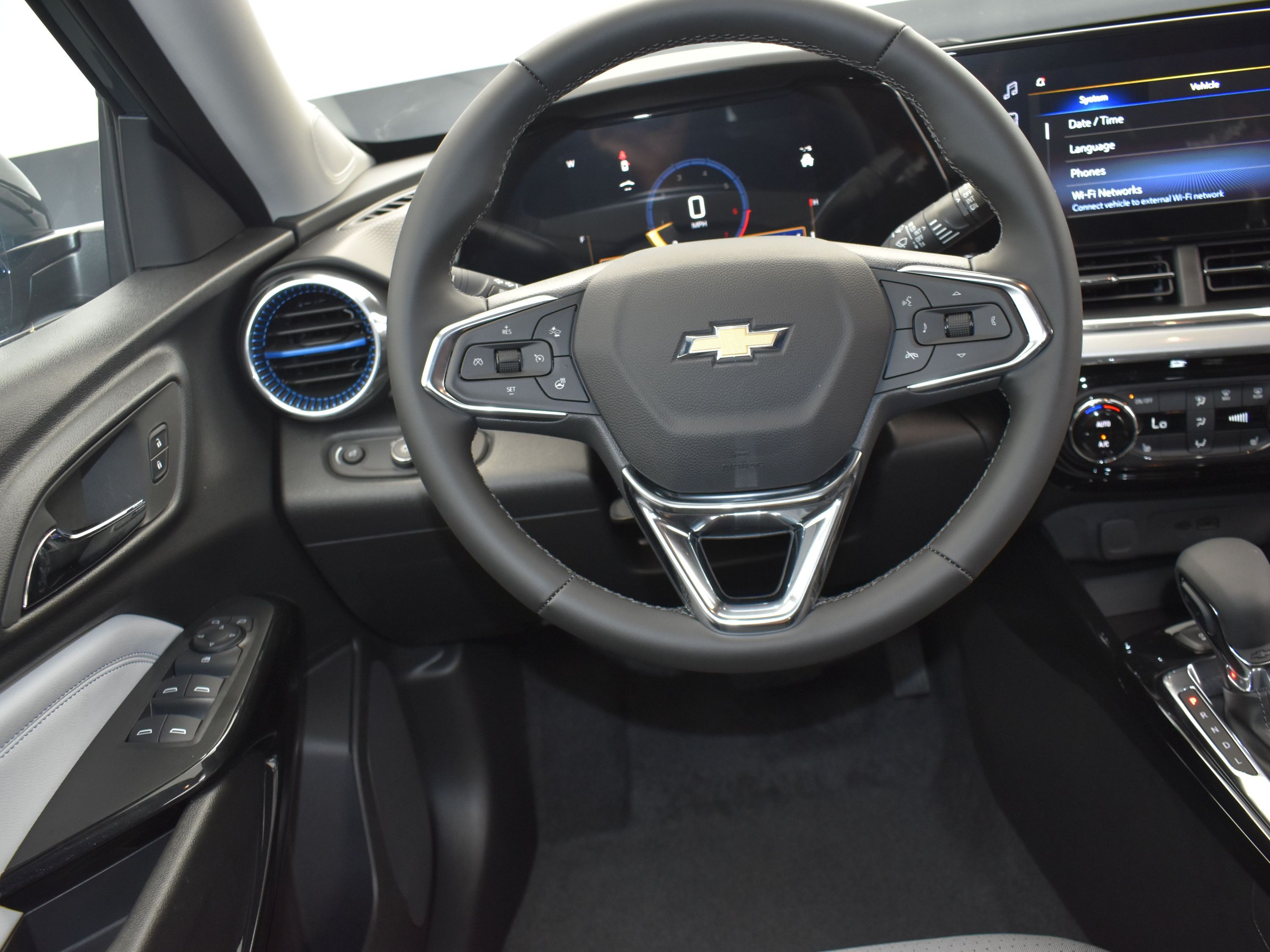 2025 Cypress Gray Chevrolet Trax LT FWD SUV