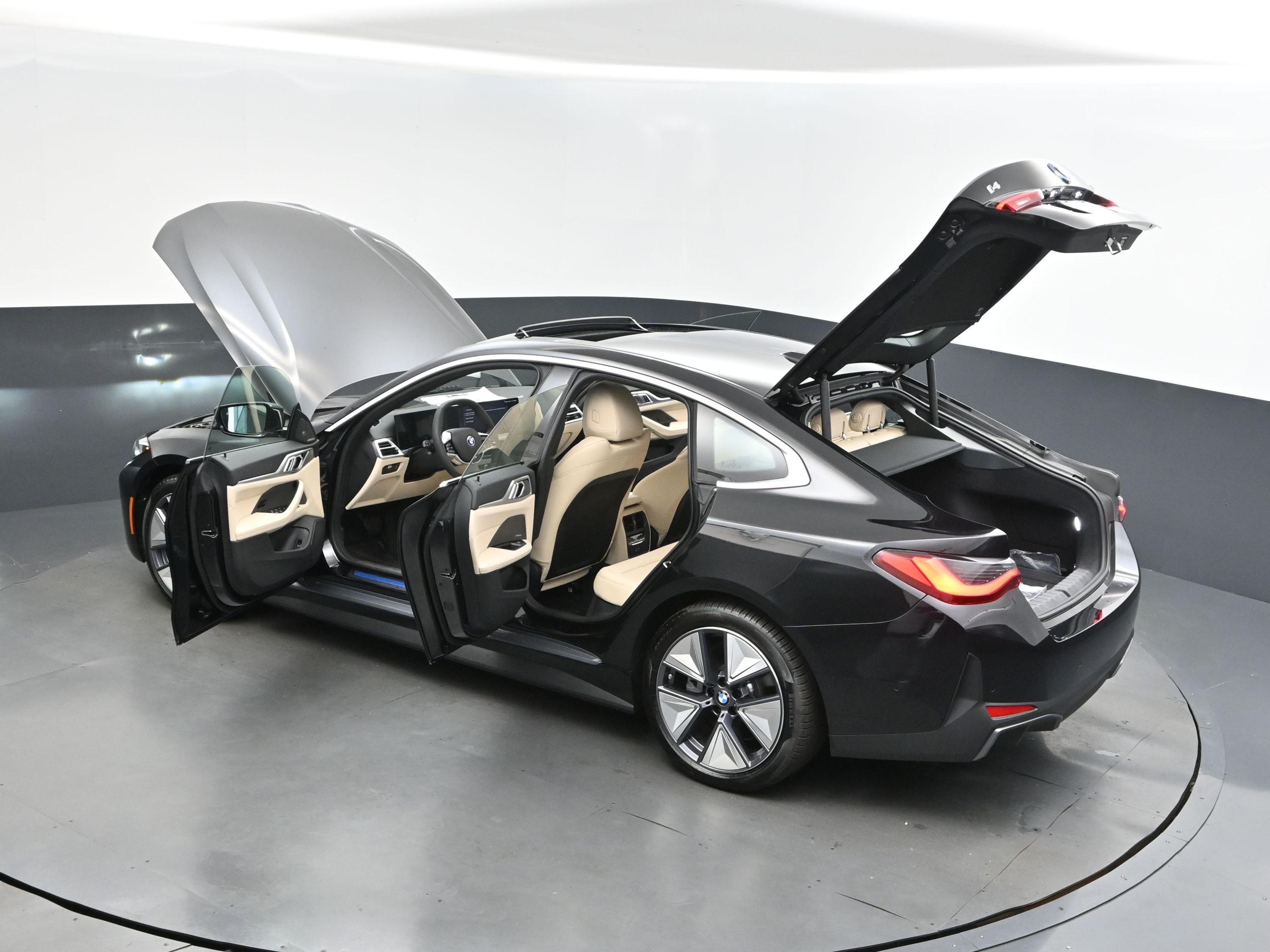 2025 Black Sapphire Metallic BMW i4 eDrive40 RWD Hatchback