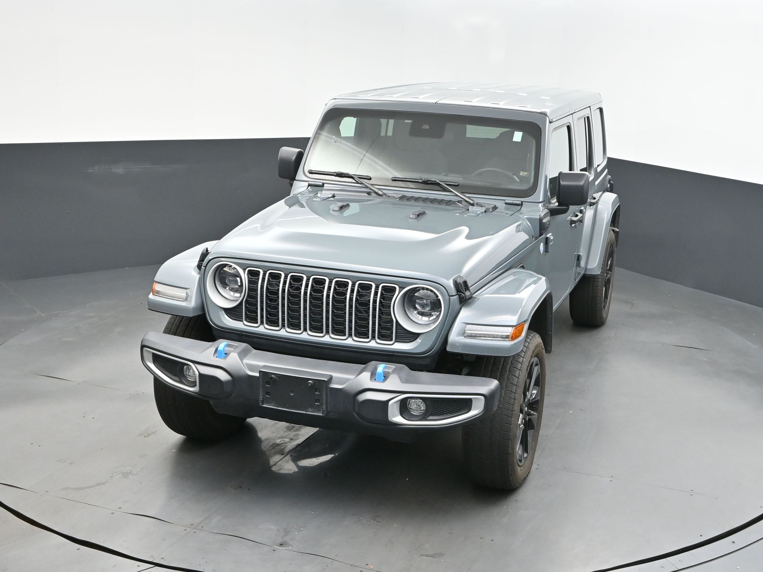 2024 Anvil Clear Coat Jeep Wrangler 4xe Sahara 4xe 4X4 SUV