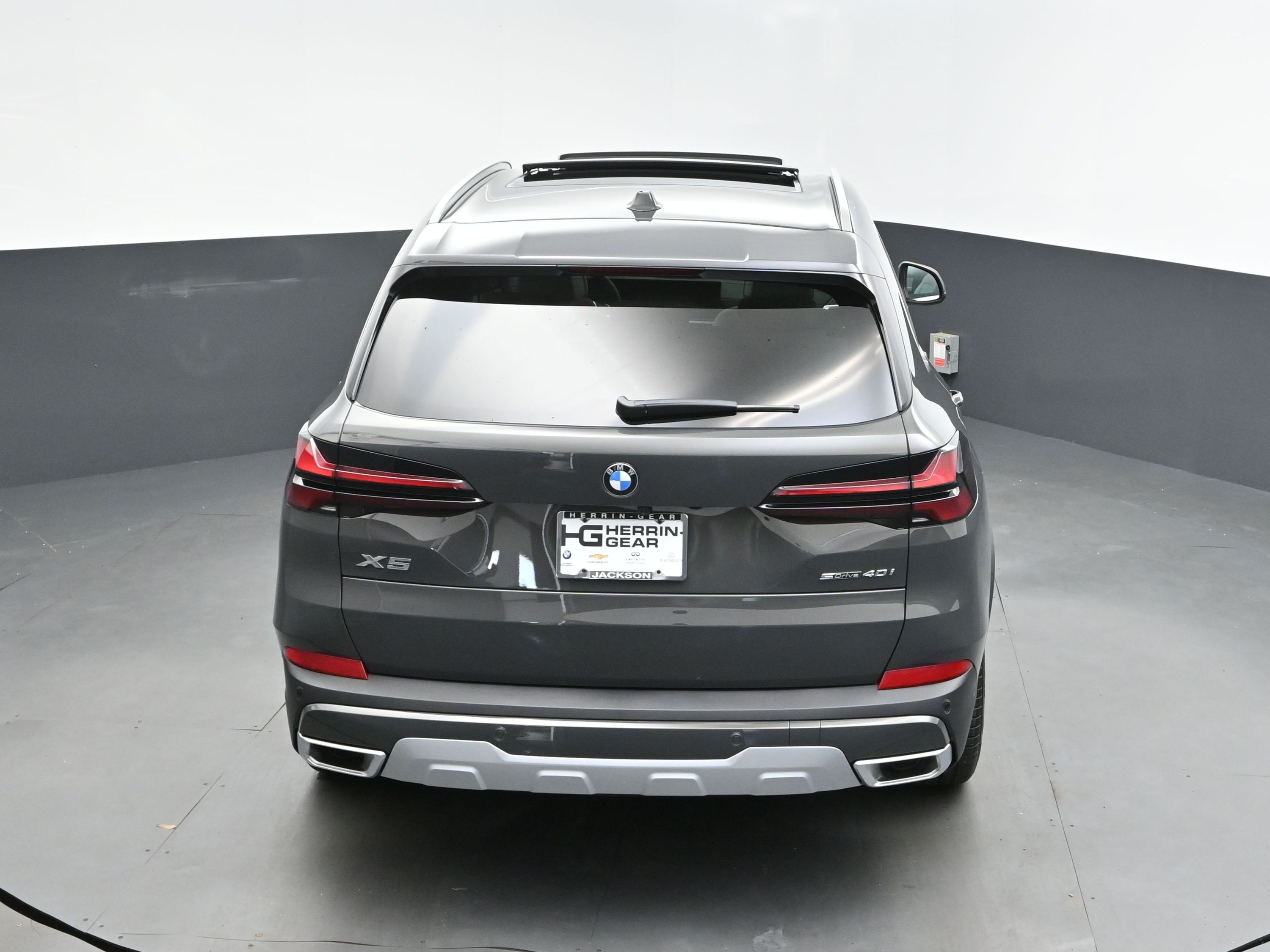 2026 Dravit Gray Metallic BMW X5 sDrive40i RWD SUV