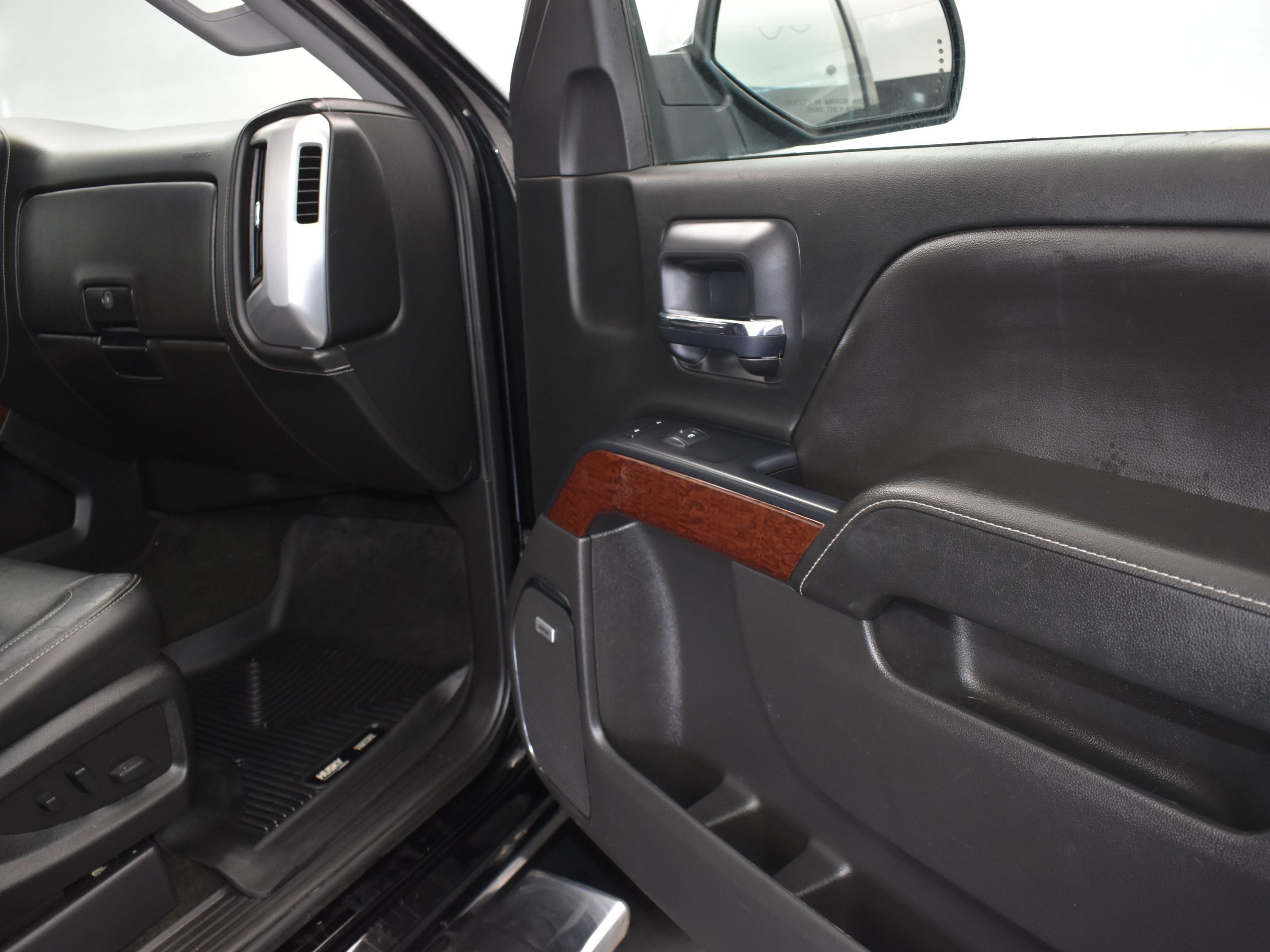 2018 Onyx Black GMC Sierra 1500 SLT RWD Truck