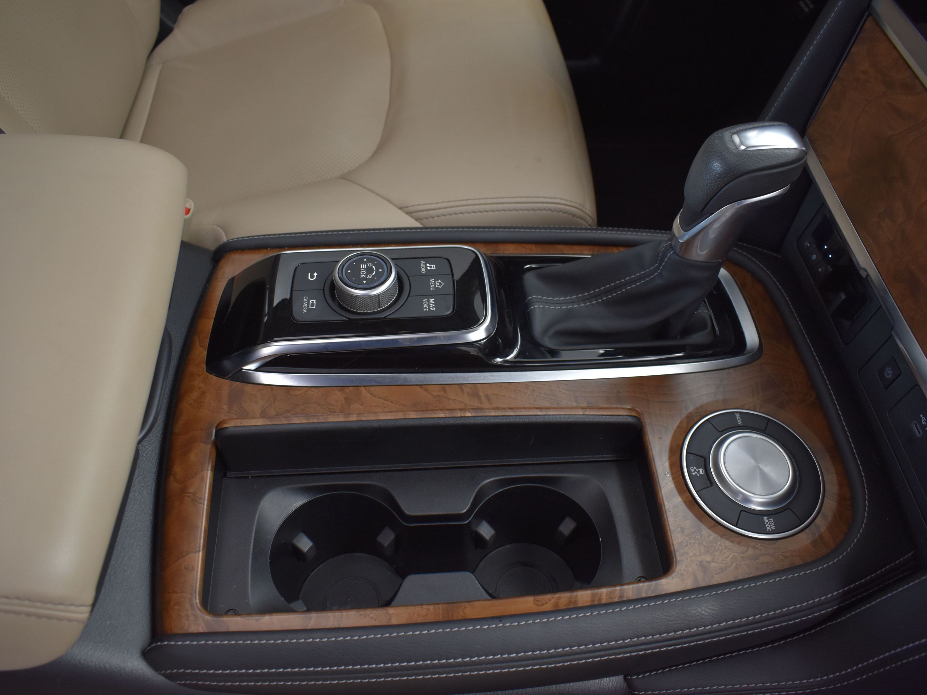 2022 Hermosa Blue Pearl Nissan Armada SL RWD SUV