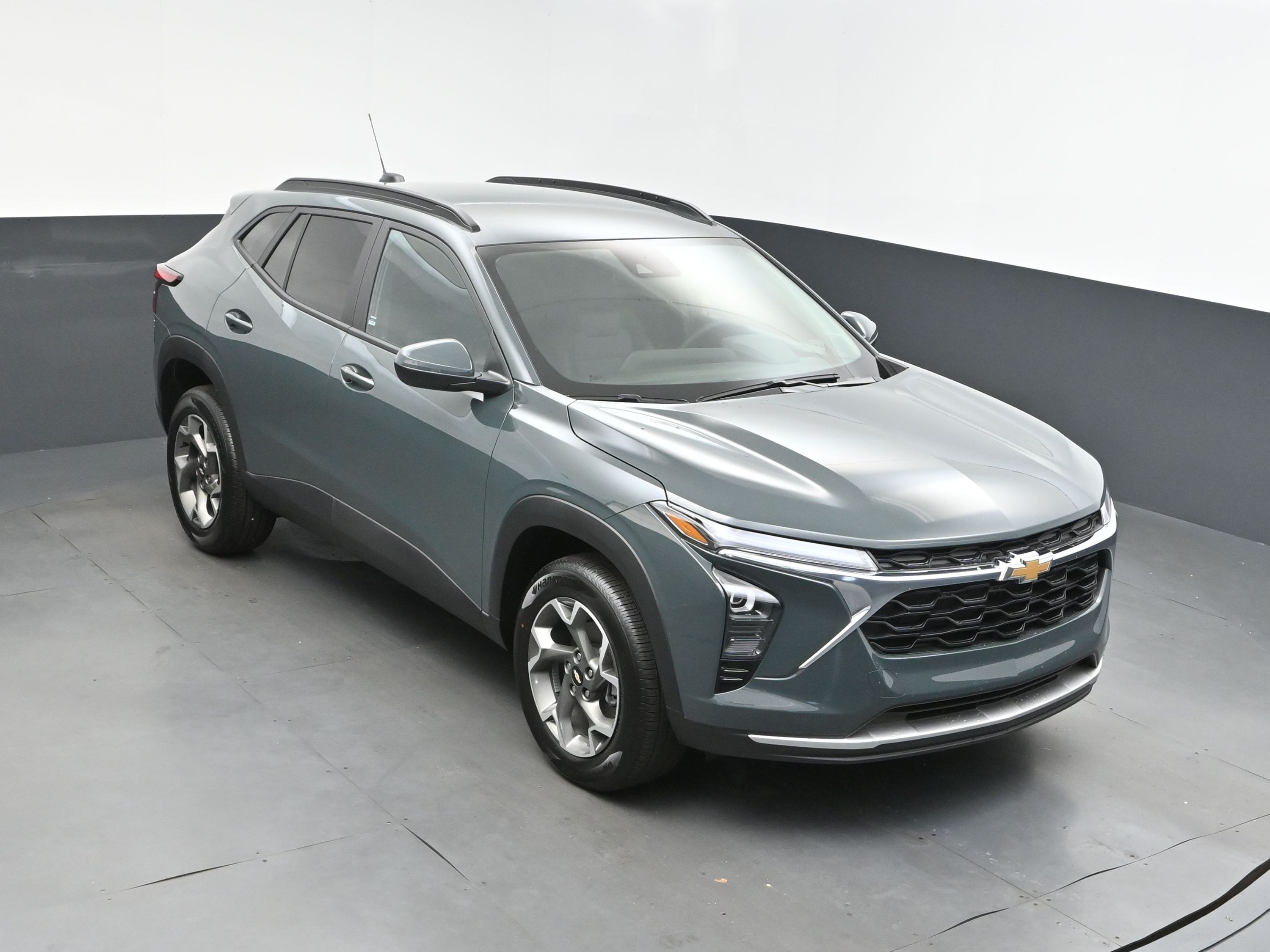 2025 Cypress Gray Chevrolet Trax LT SUV