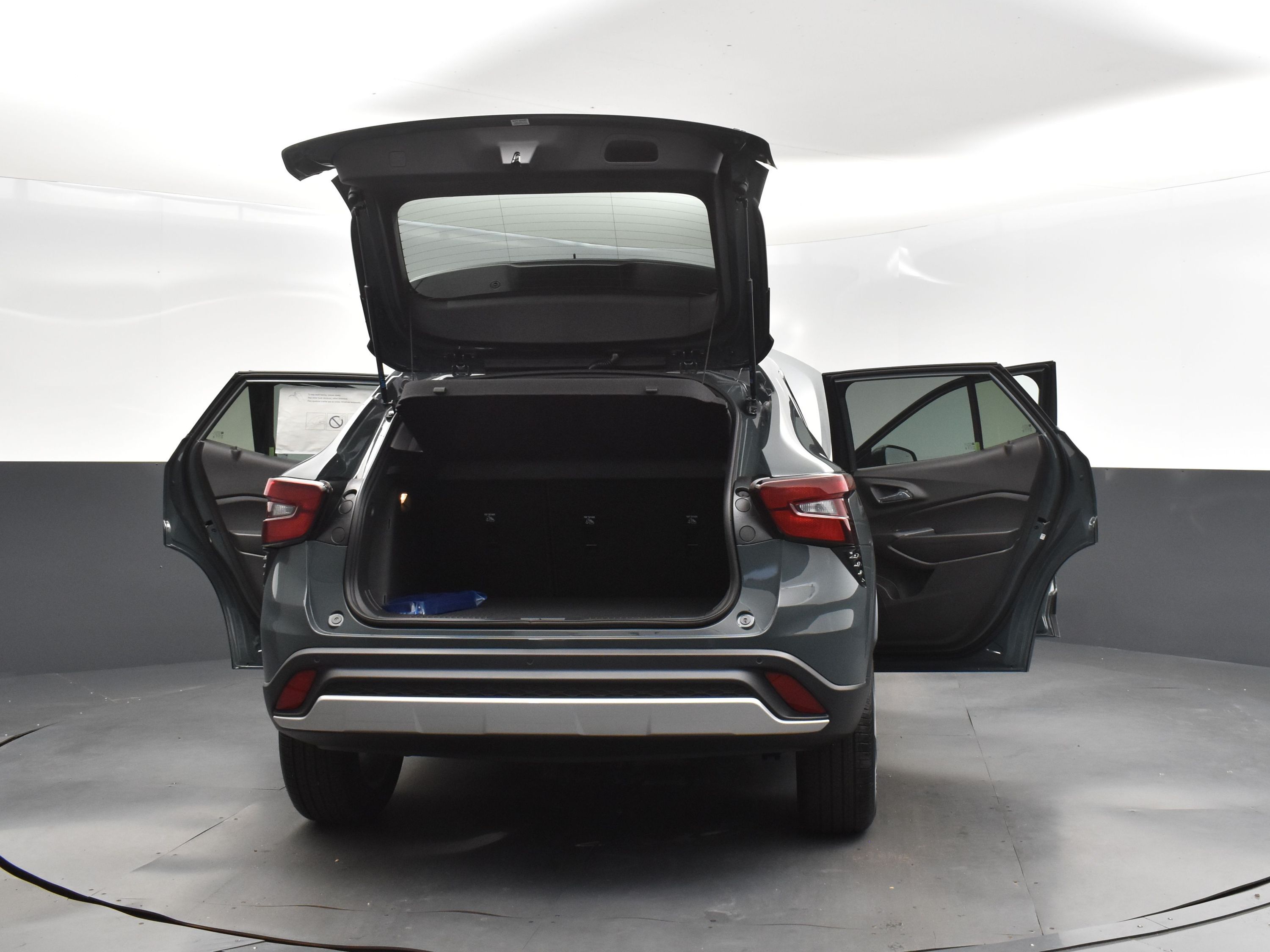 2025 Cypress Gray Chevrolet Trax LT FWD SUV