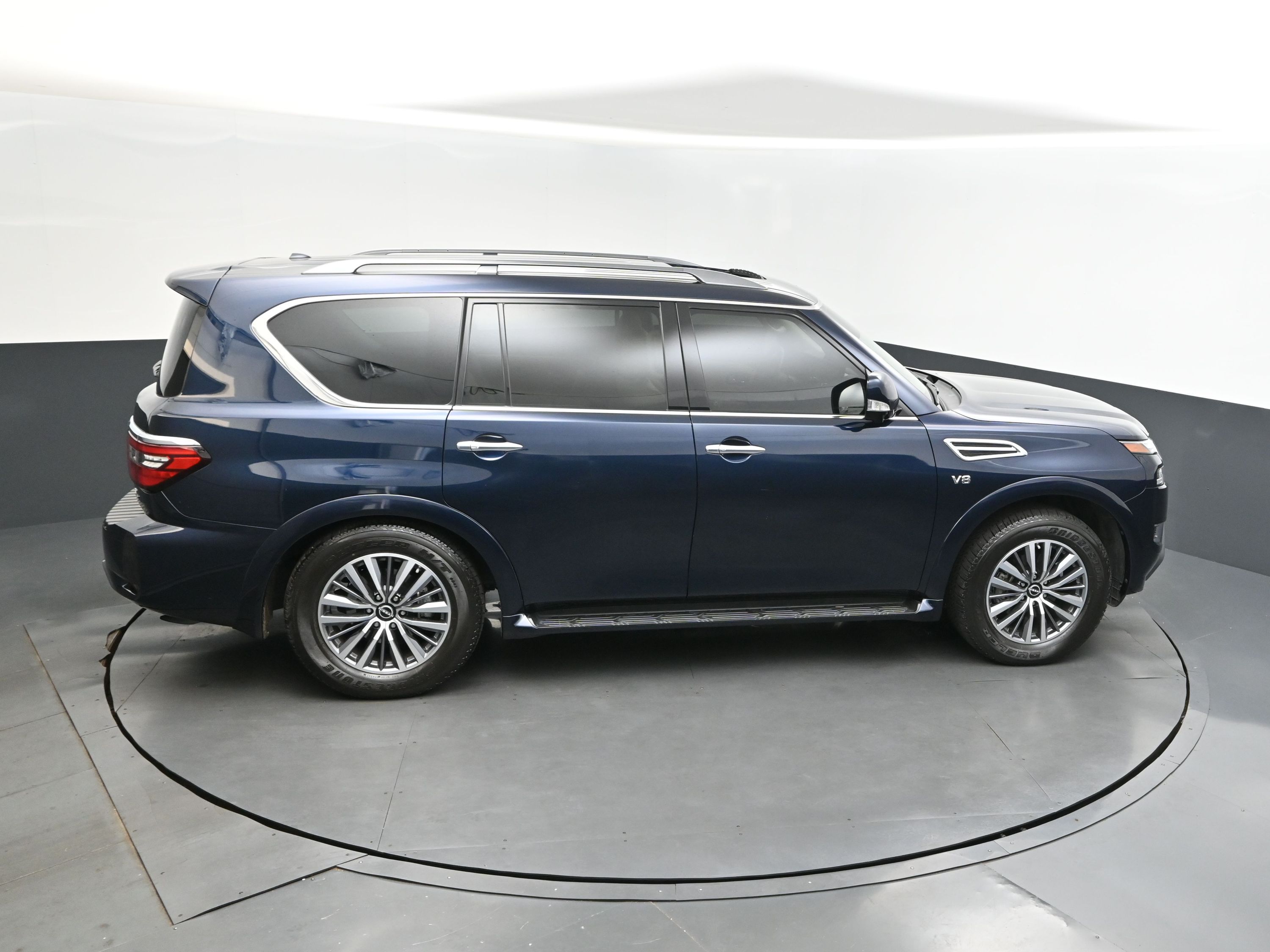 2022 Hermosa Blue Pearl Nissan Armada SL RWD SUV