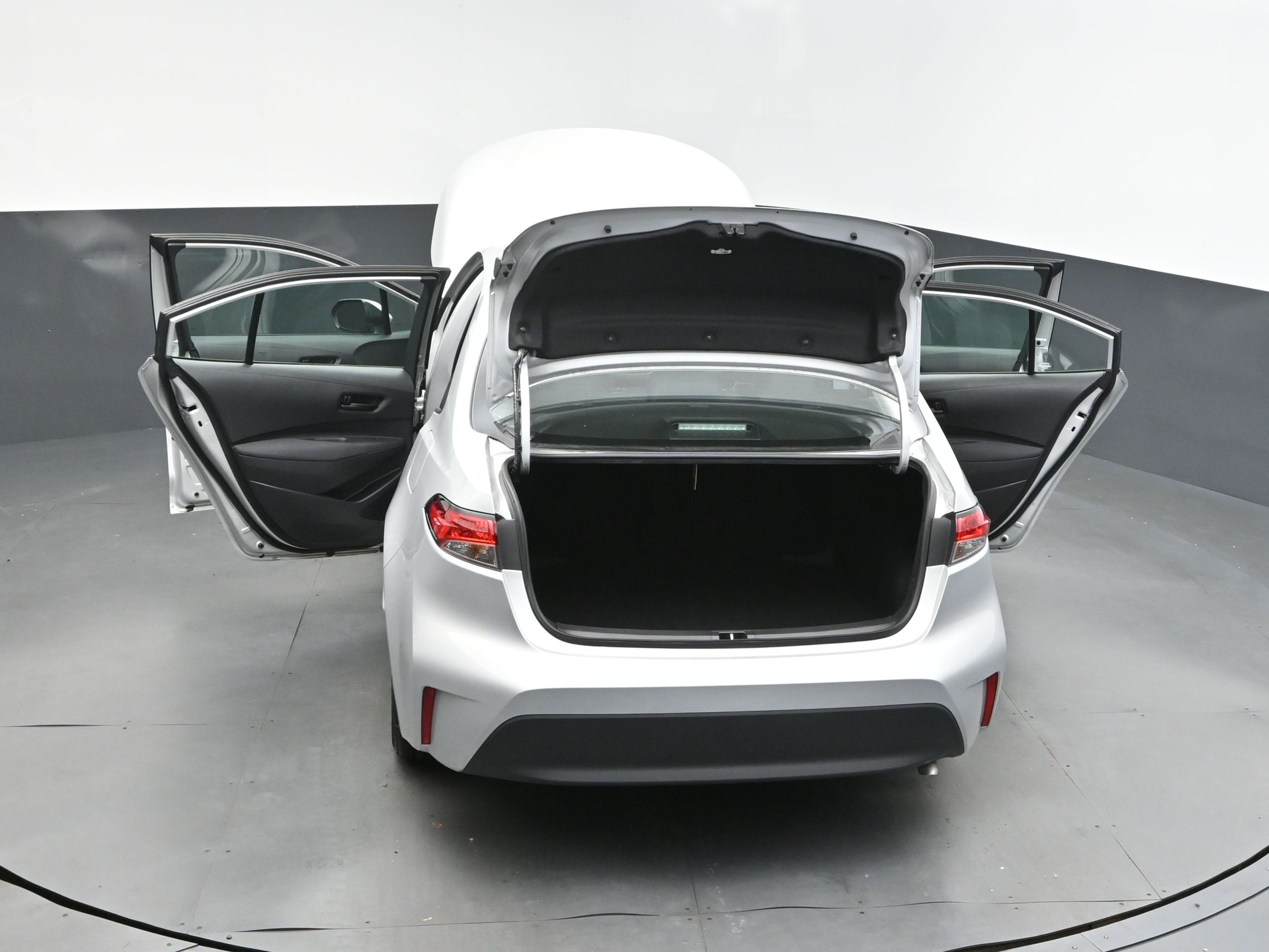 2024 Classic Silver Metallic Toyota Corolla LE FWD Sedan
