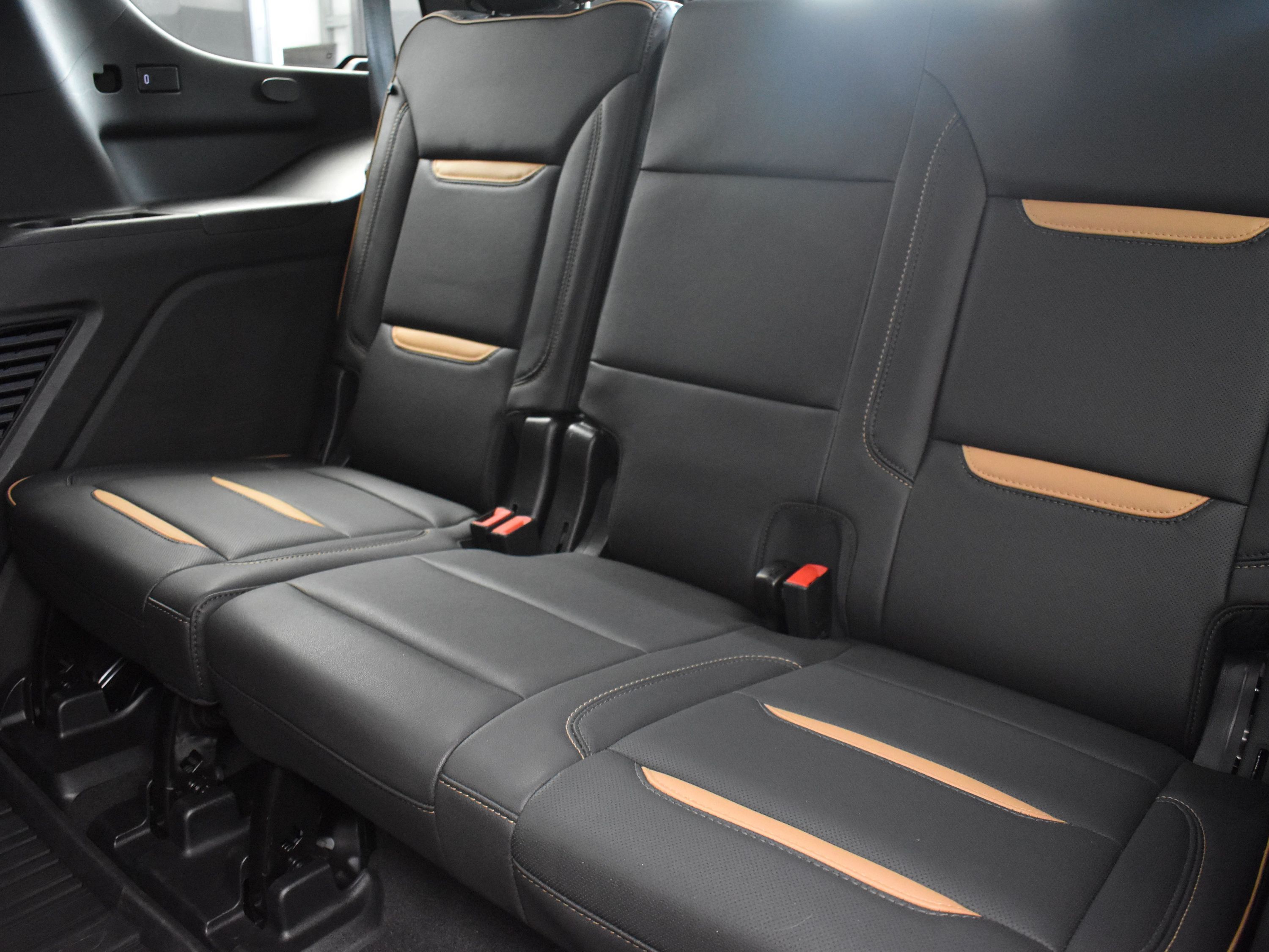 2023 Onyx Black GMC Yukon AT4 4X4 SUV
