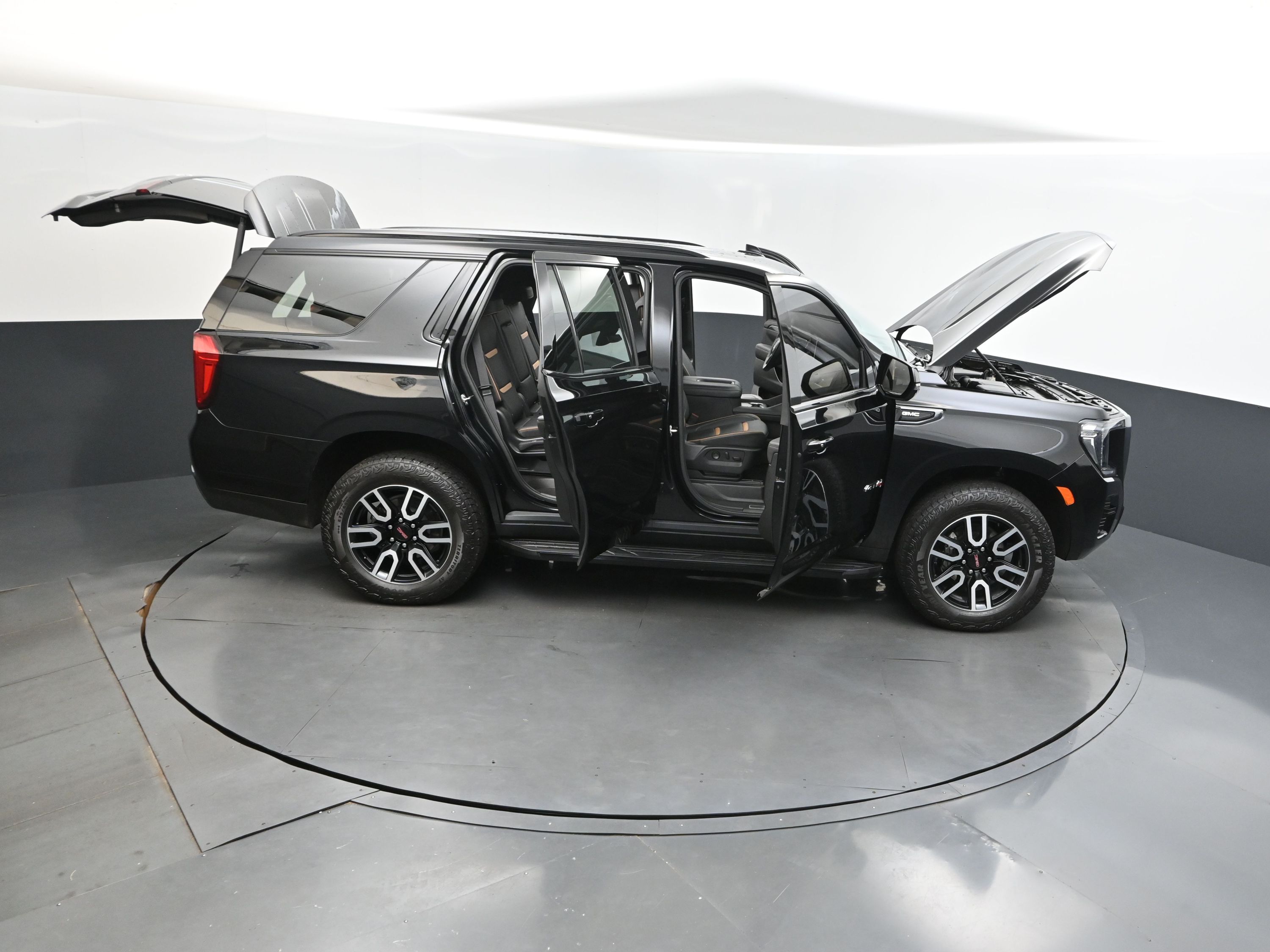 2023 Onyx Black GMC Yukon AT4 4X4 SUV
