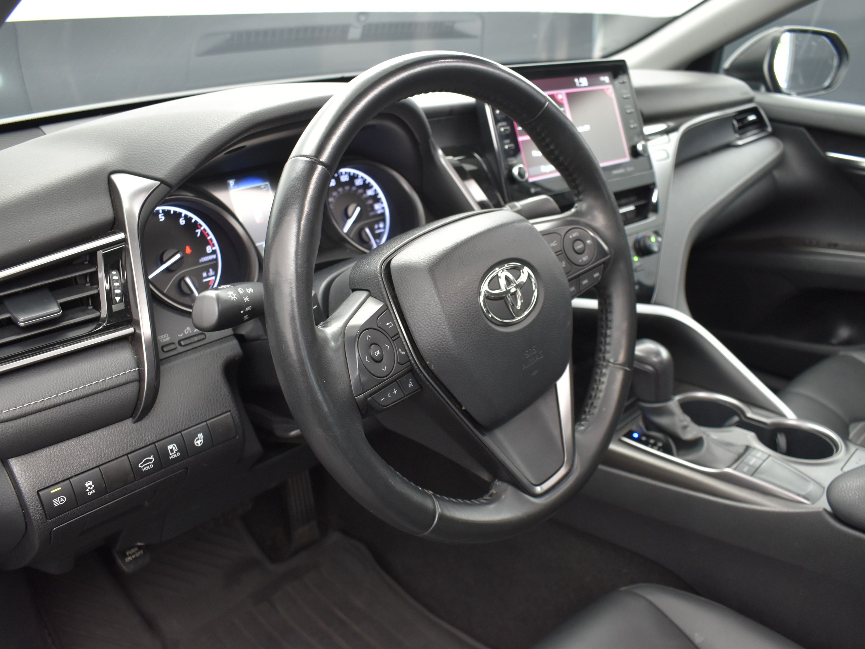 2023 Midnight Black Metallic Toyota Camry SE FWD Sedan