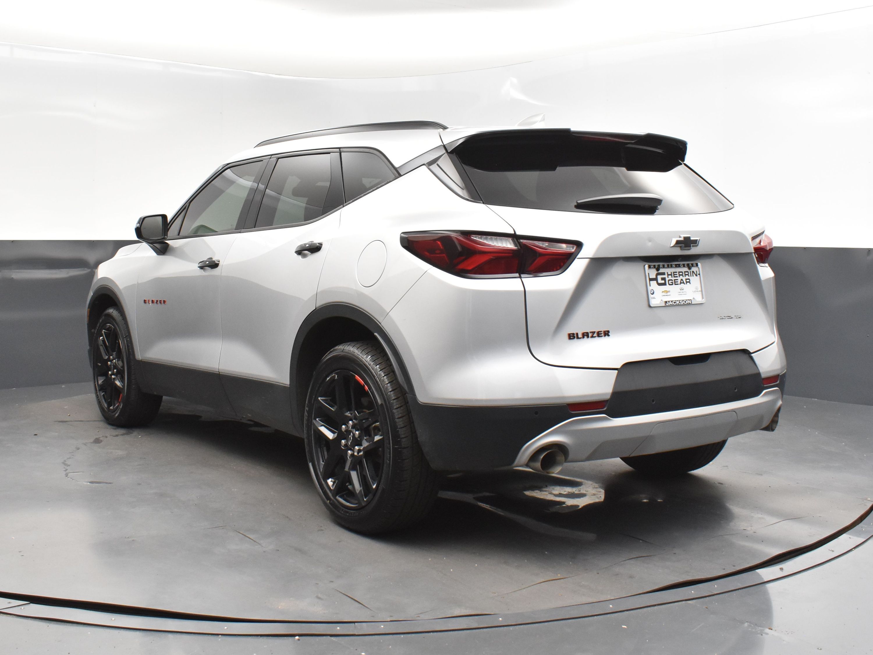 2020 Silver Ice Metallic Chevrolet Blazer LT FWD SUV