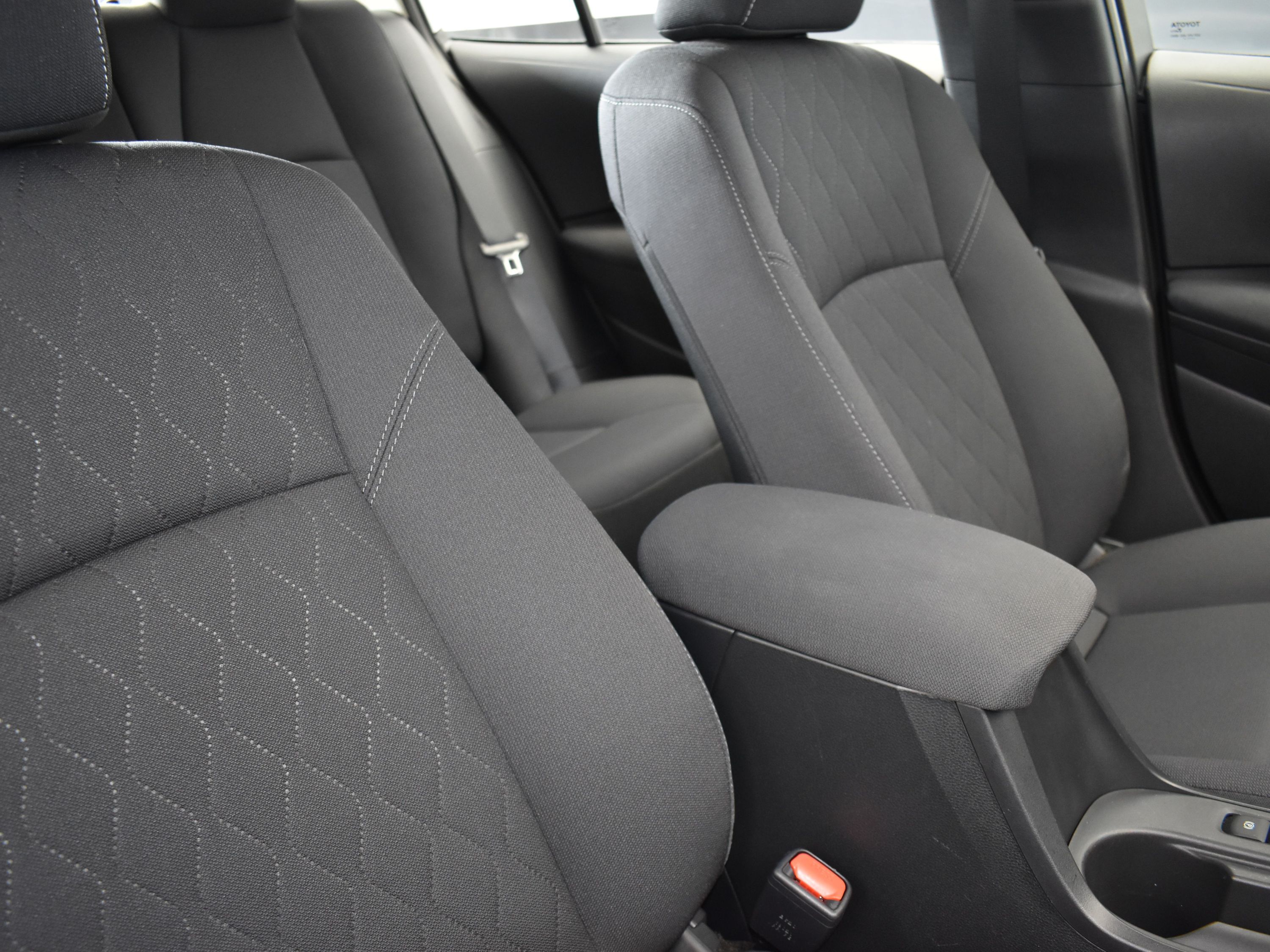 2024 Classic Silver Metallic Toyota Corolla LE FWD Sedan