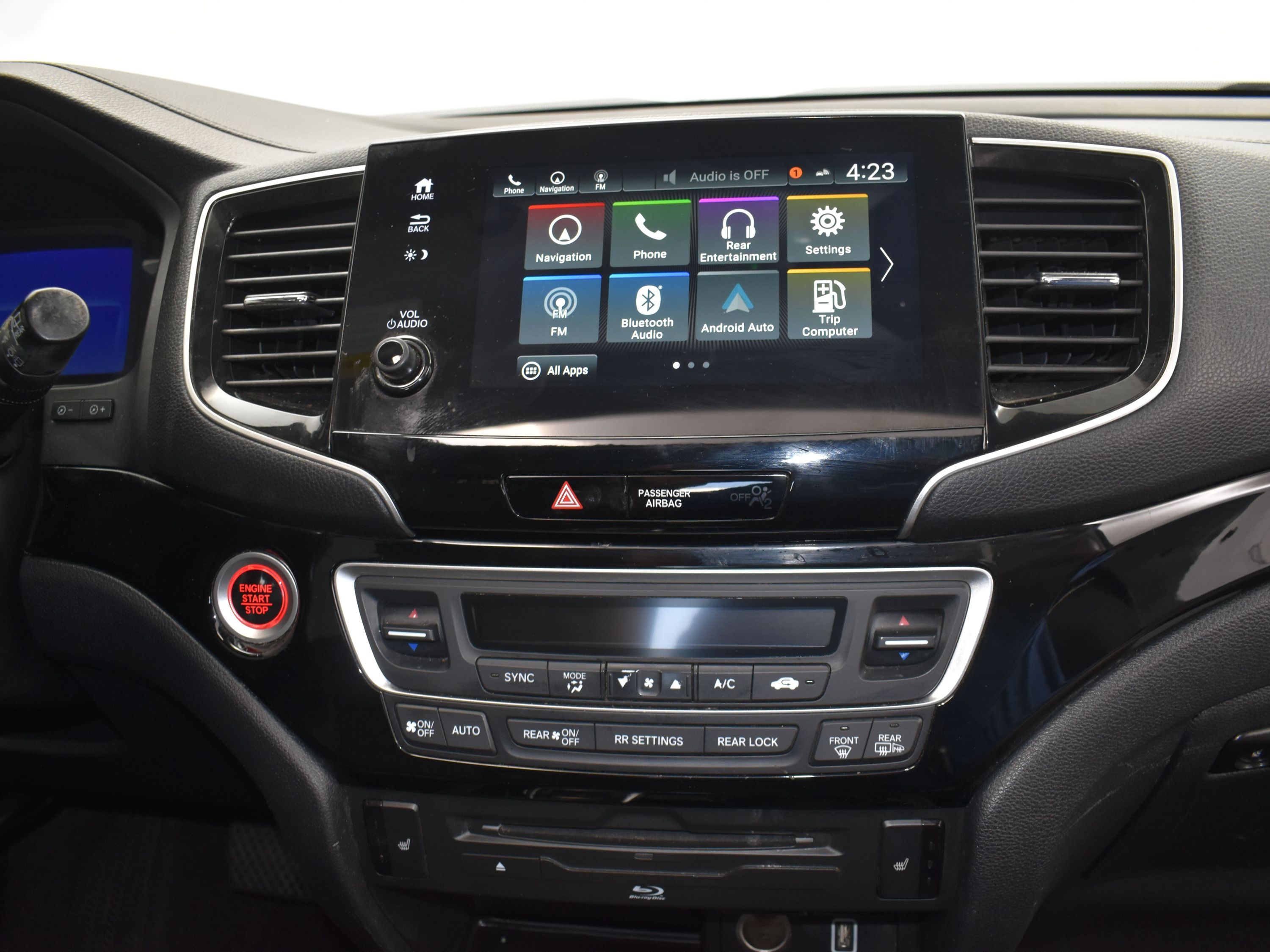 2019 Black Honda Pilot Touring FWD SUV