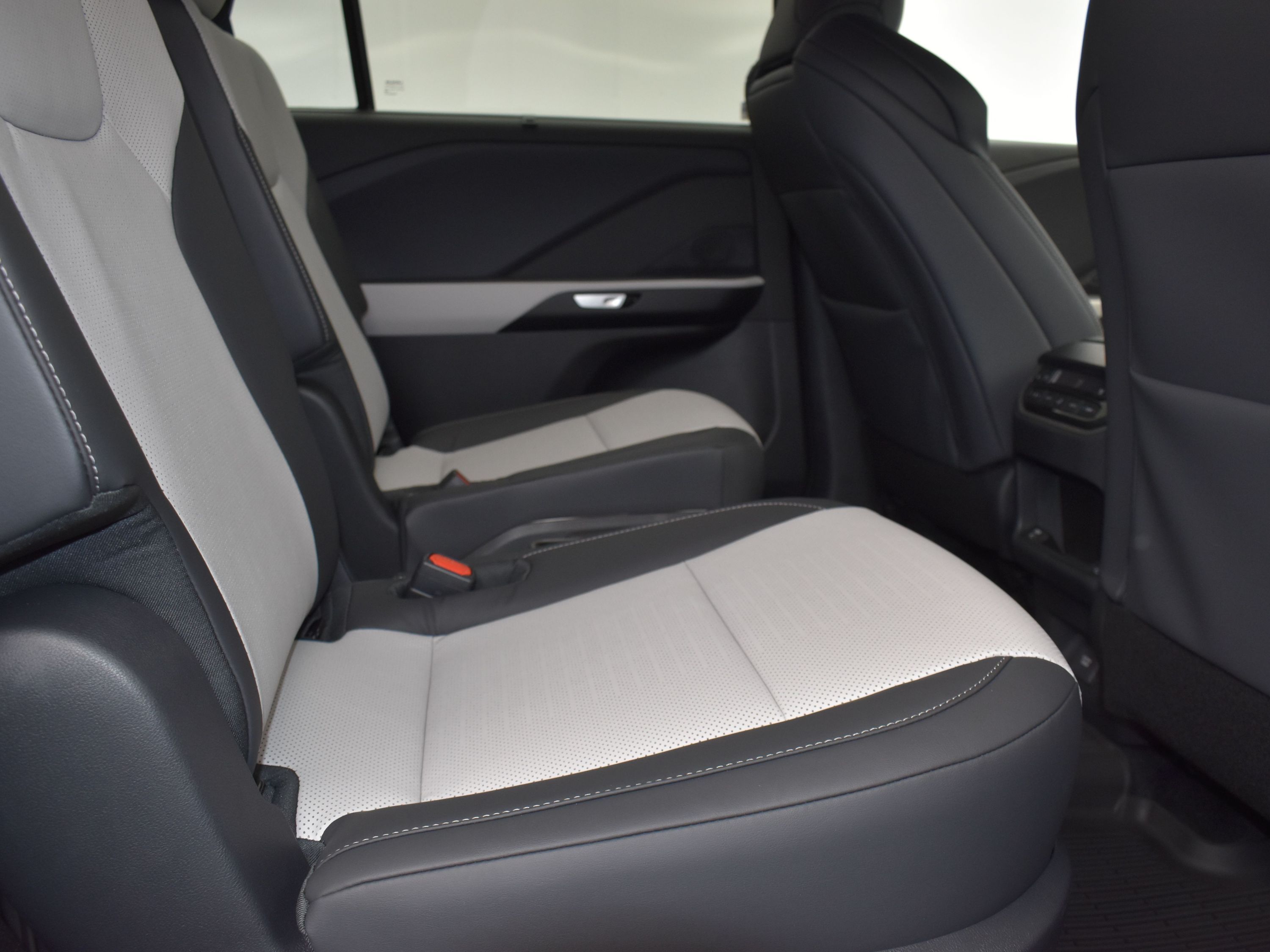 2025 Celestial Silver Metallic Lexus TX 500h F SPORT Premium AWD SUV