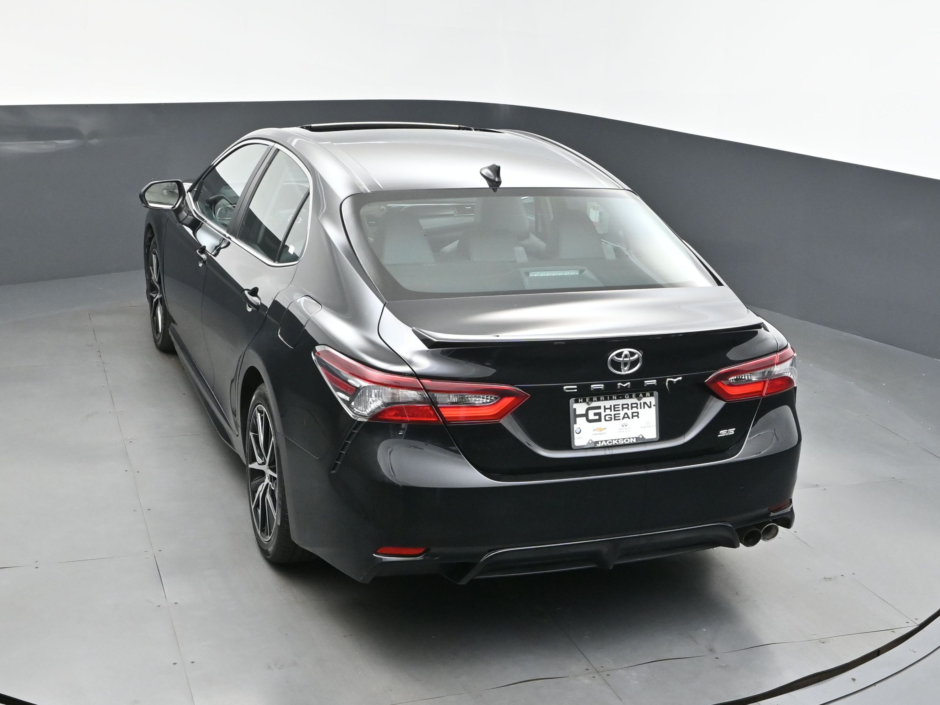 2023 Midnight Black Metallic Toyota Camry SE FWD Sedan