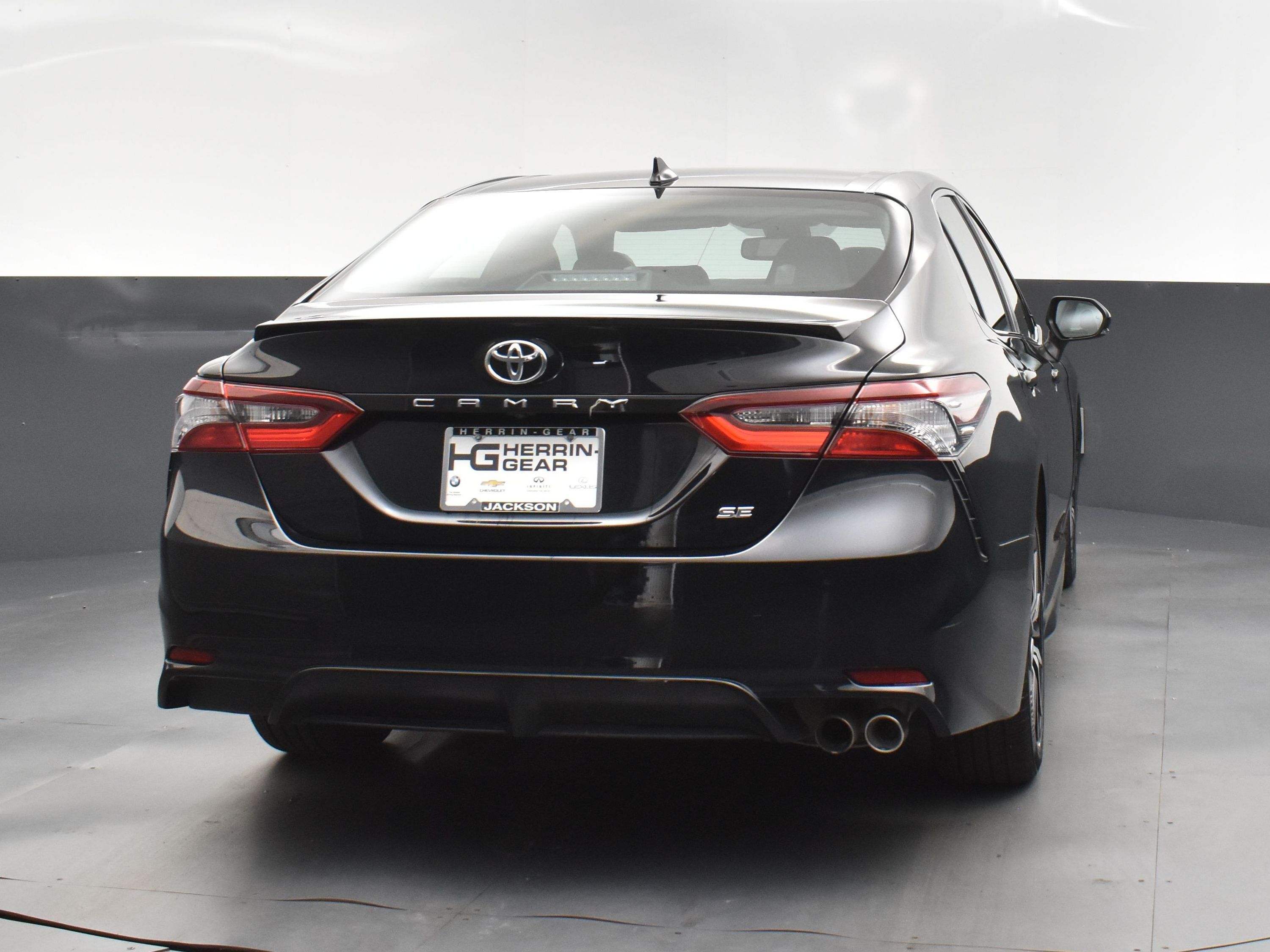 2023 Midnight Black Metallic Toyota Camry SE FWD Sedan