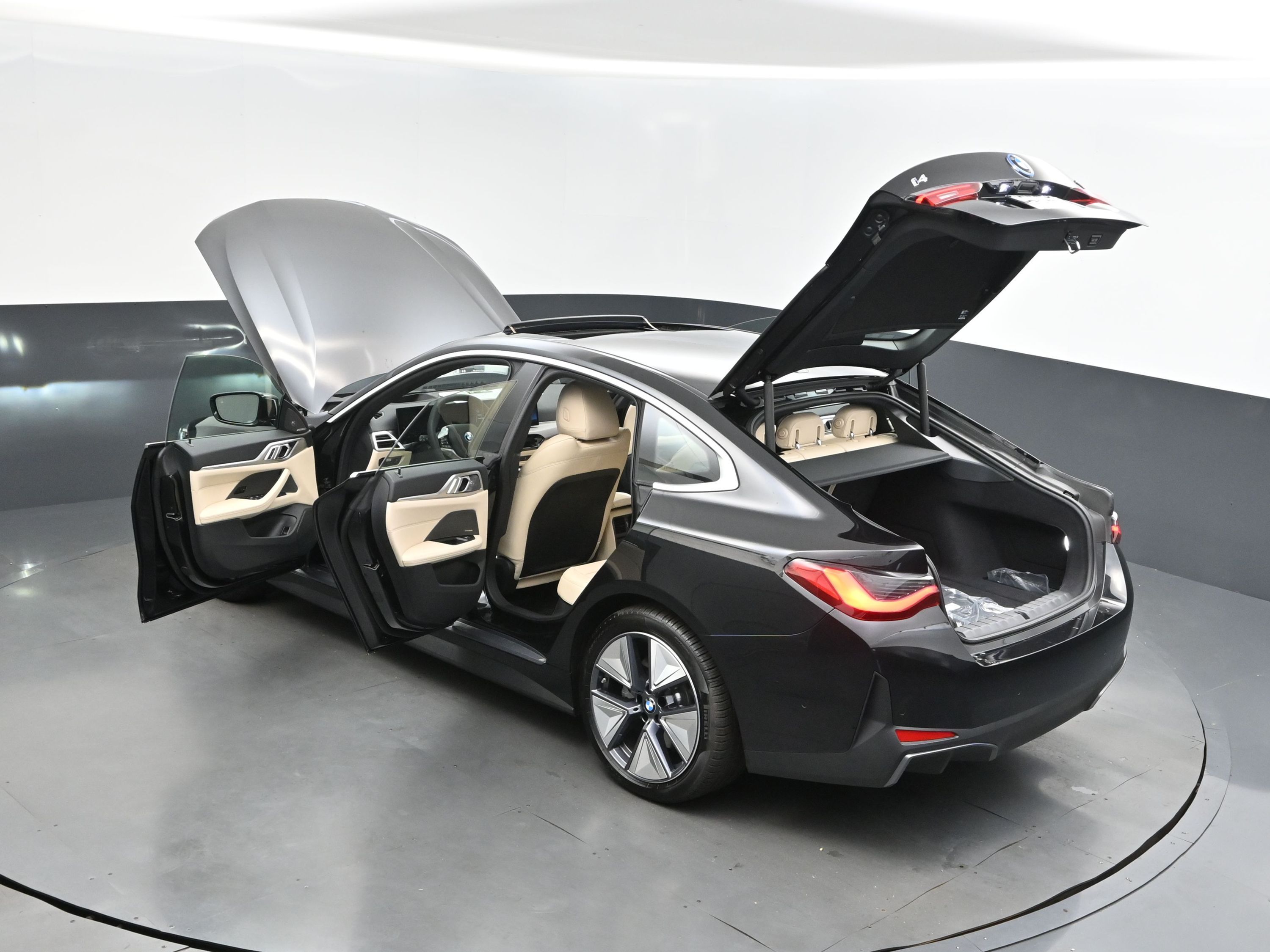 2025 Black Sapphire Metallic BMW i4 eDrive40 RWD Hatchback