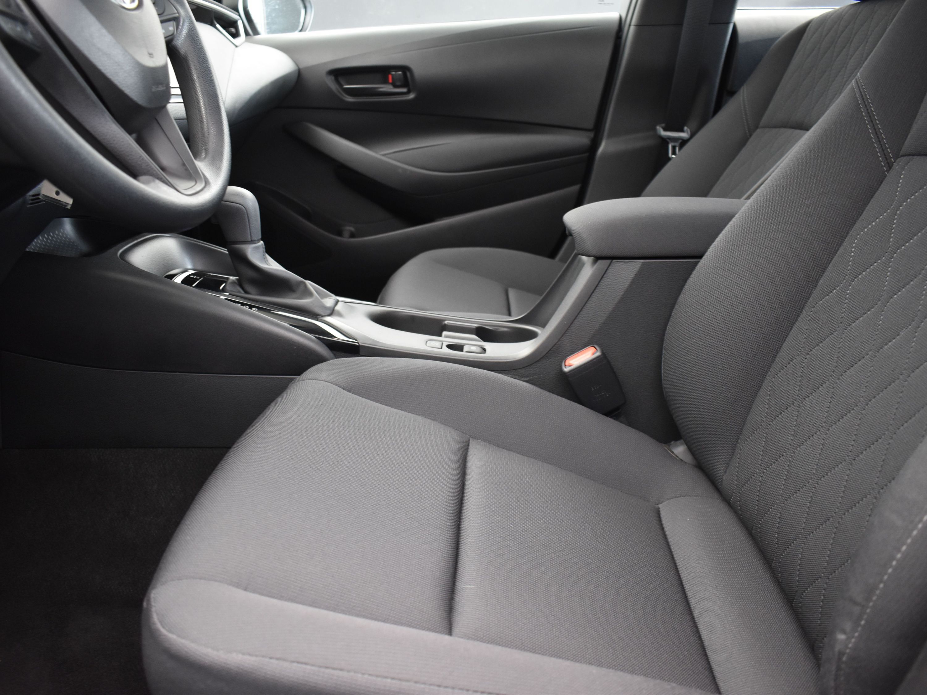 2024 Classic Silver Metallic Toyota Corolla LE FWD Sedan