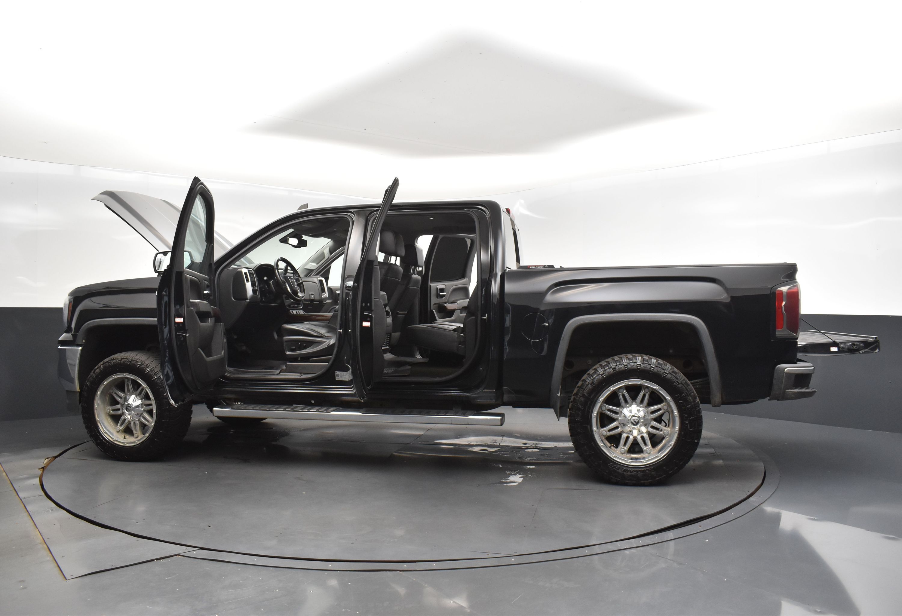 2018 Onyx Black GMC Sierra 1500 SLT RWD Truck