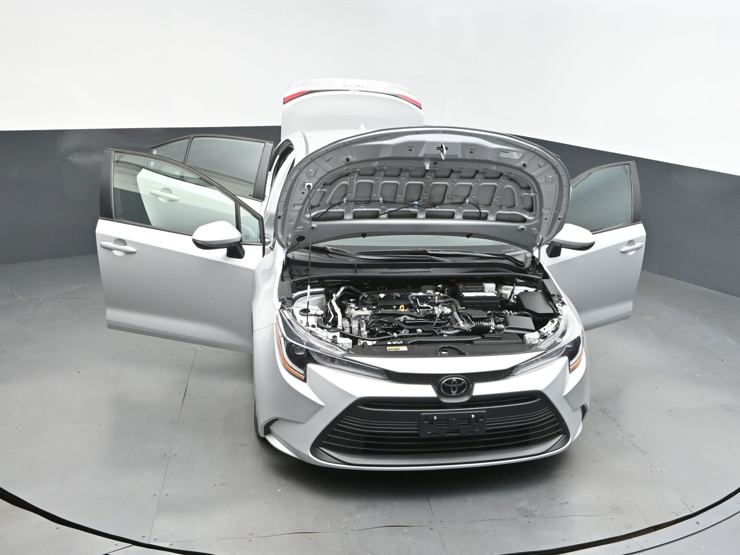 2024 Classic Silver Metallic Toyota Corolla LE FWD Sedan