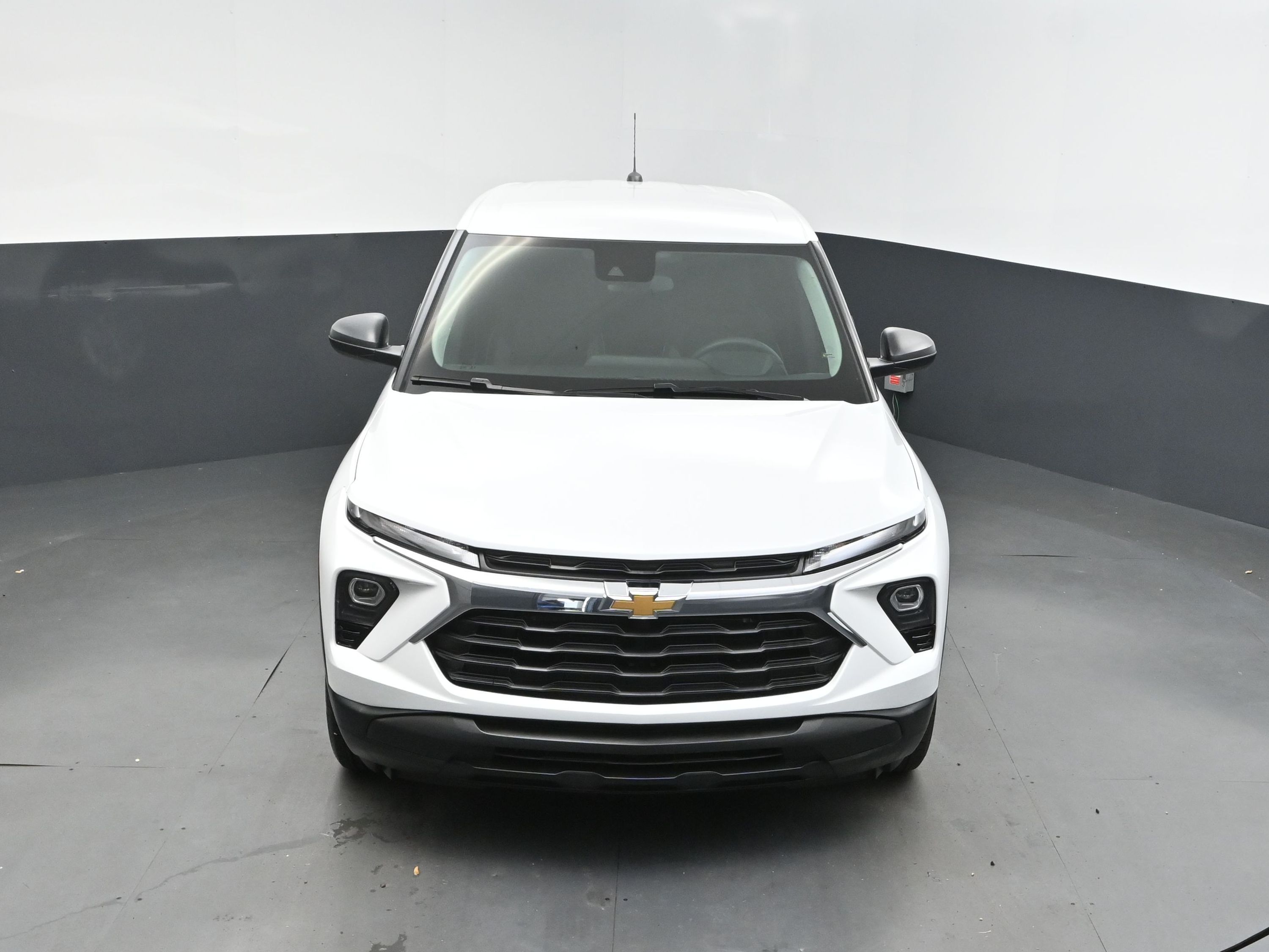 2025 Summit White Chevrolet Trailblazer LS FWD SUV