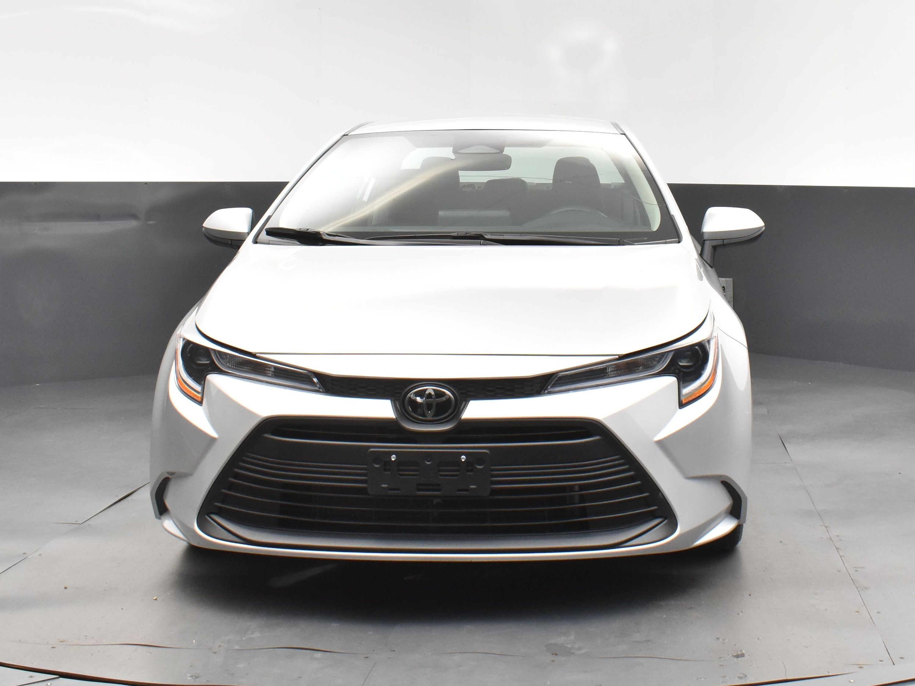 2024 Classic Silver Metallic Toyota Corolla LE FWD Sedan