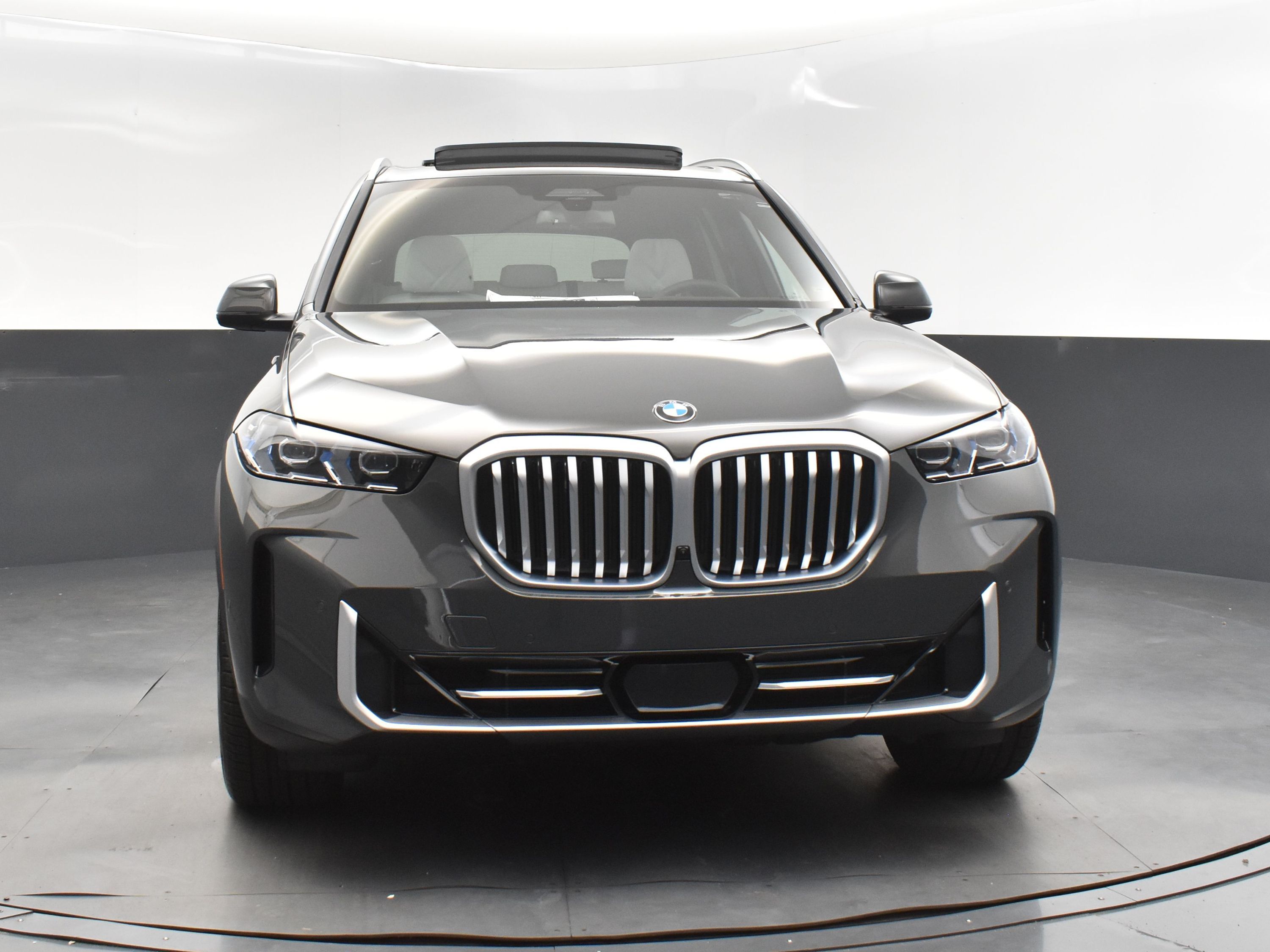 2026 Dravit Gray Metallic BMW X5 sDrive40i RWD SUV