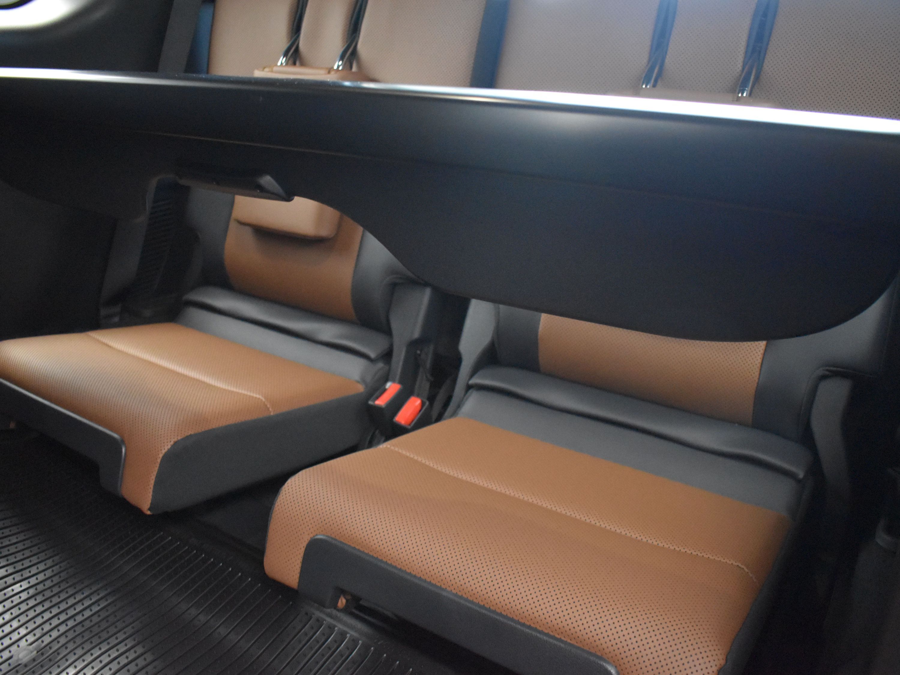 2025 Eminent White Pearl Lexus GX 550 Premium+ 4X4 SUV