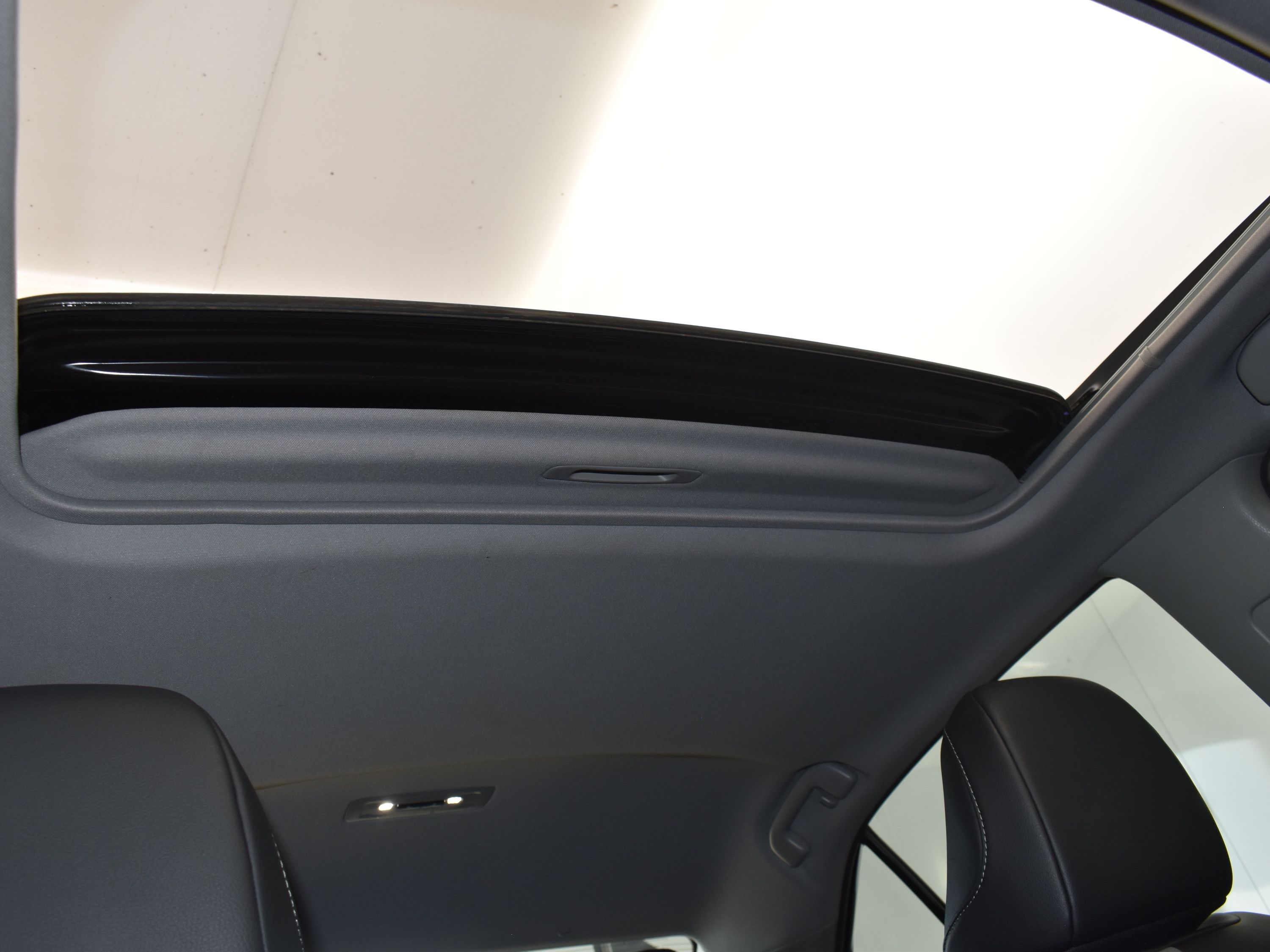 2023 Midnight Black Metallic Toyota Camry SE FWD Sedan